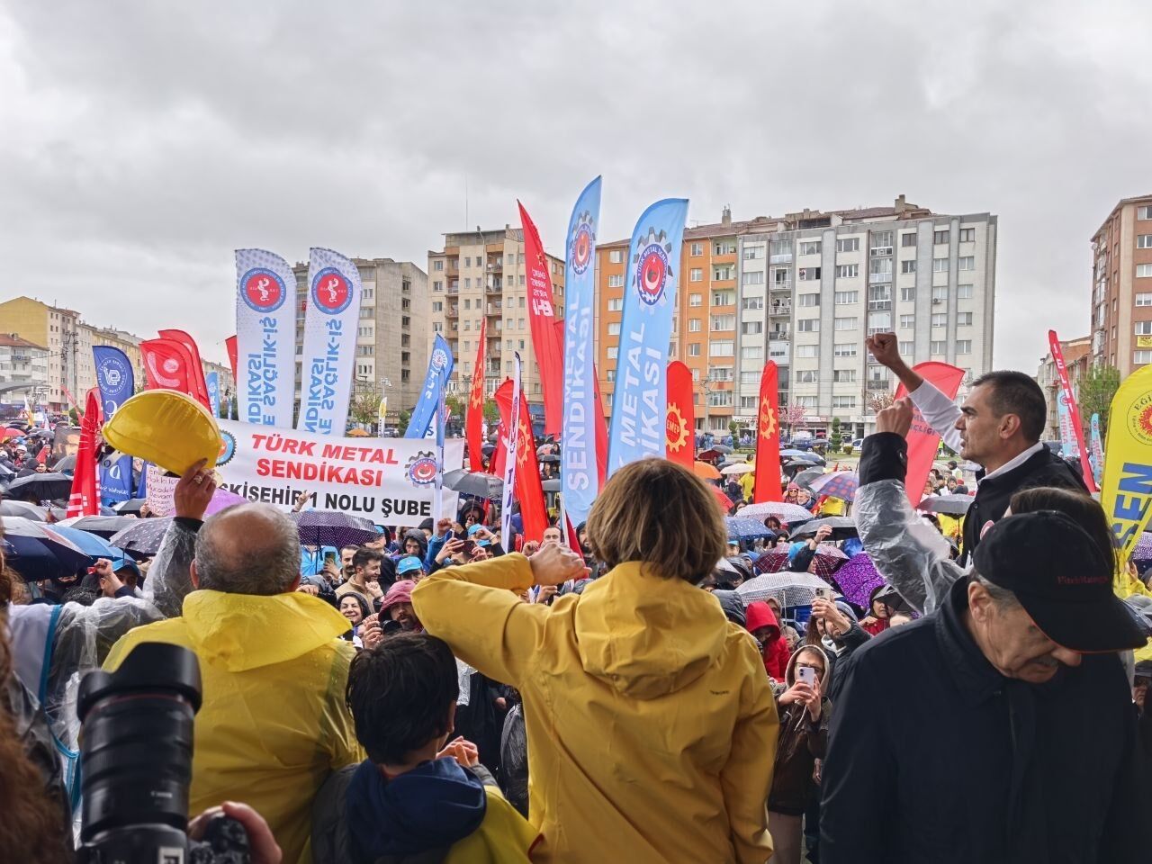 Chp Eskişehir'den Emek Ve Dayanışma Mesajları (6)