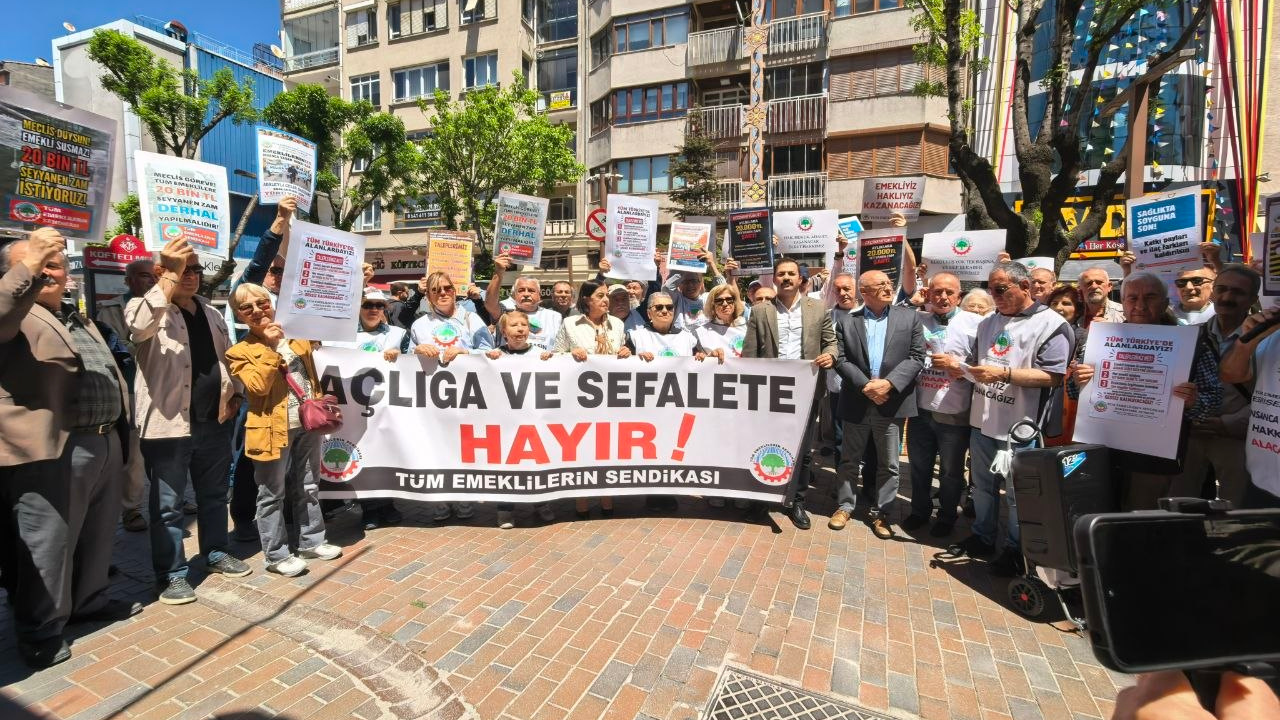 Emeklilerden Hükümete Tepki “Açlığa Mahkûm Ediliyoruz” (1)