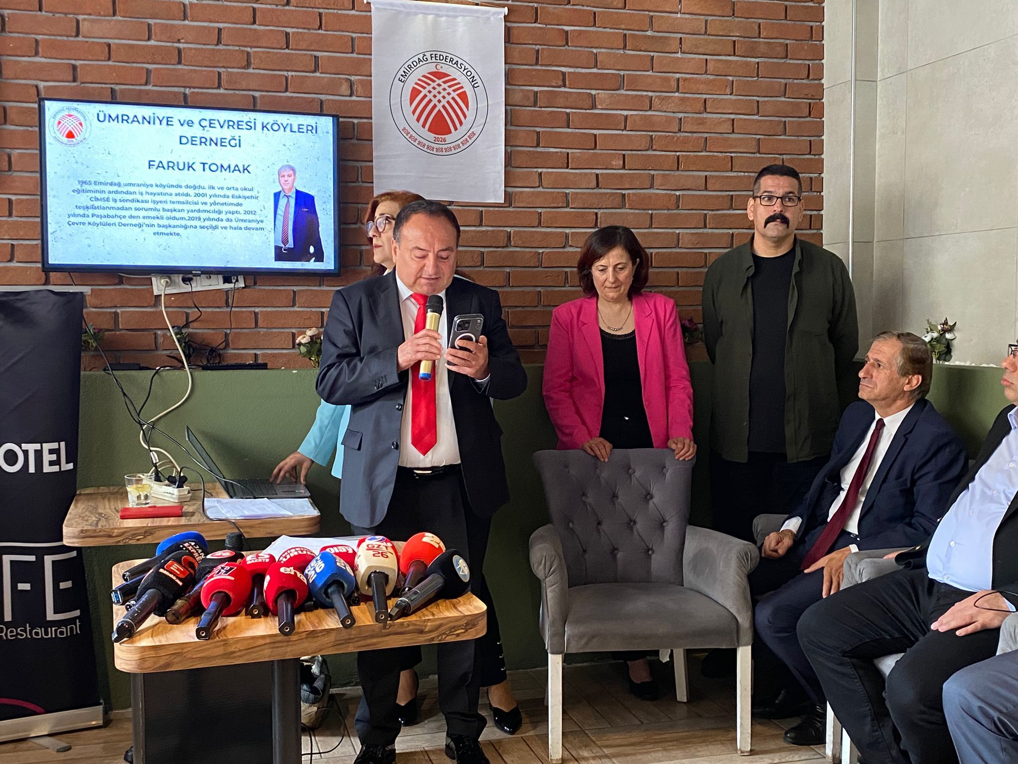Emirdağlılar Güçlerini Tek Bir Çatıda Birleştirdi (2)