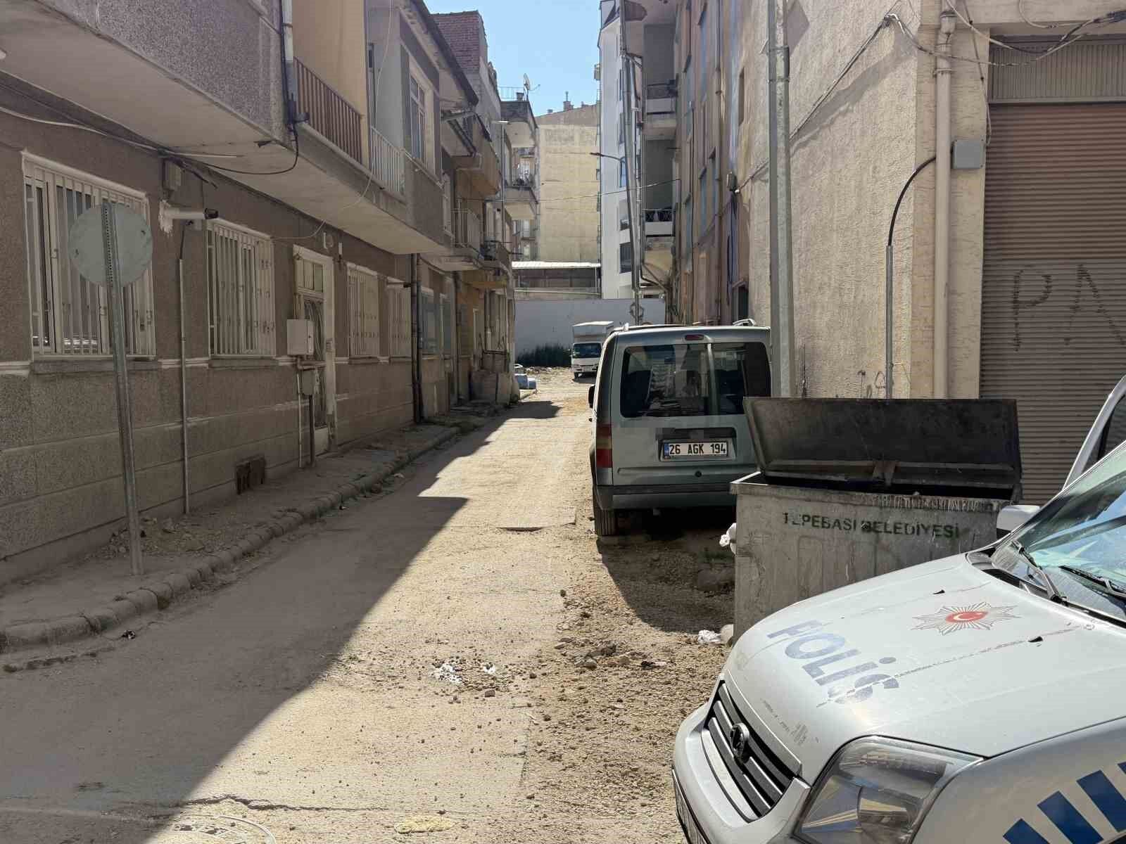 Eşi Tarafından Mutfakta Hareketsiz Bulundu (2)