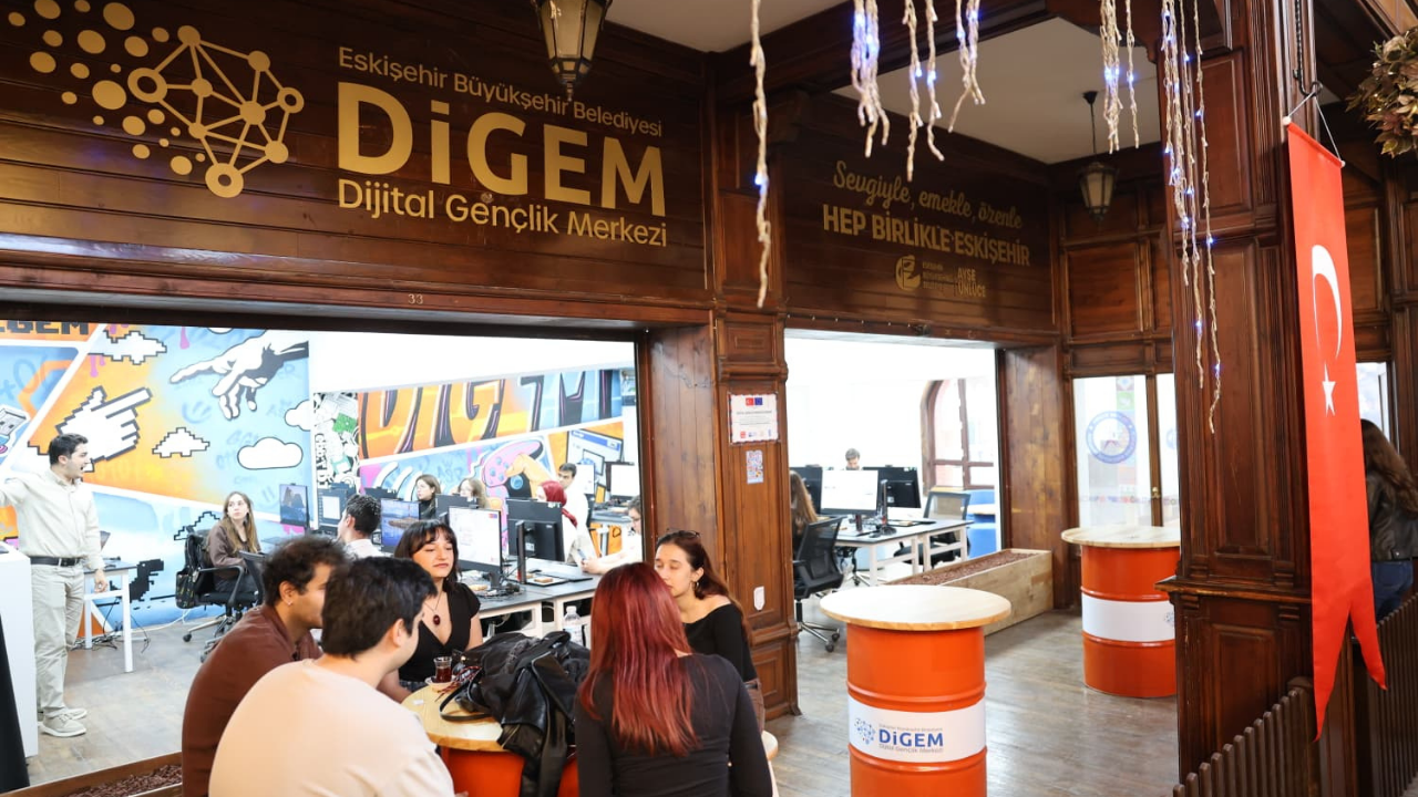 Eskişehir Di̇gem’de Gençler Dijital Üretiyor