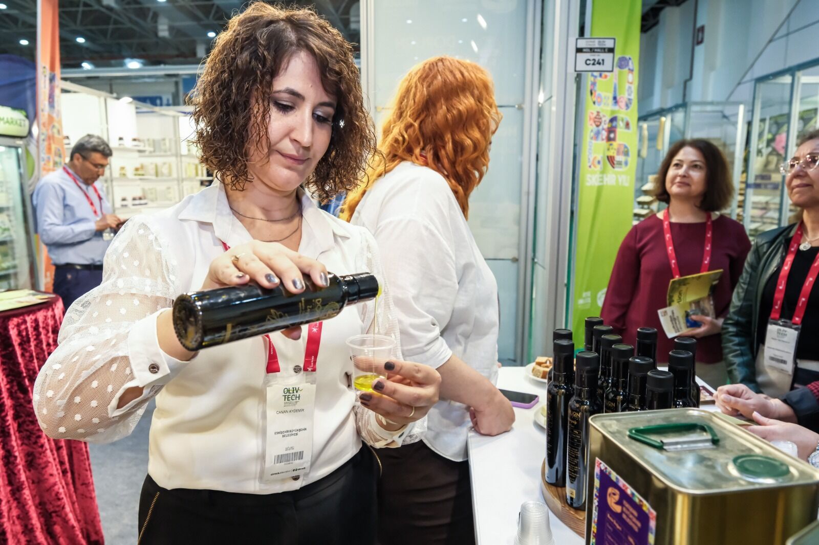 Eskişehir Lezzetleri İzmir Fuarında Yoğun İlgi Gördü (5)