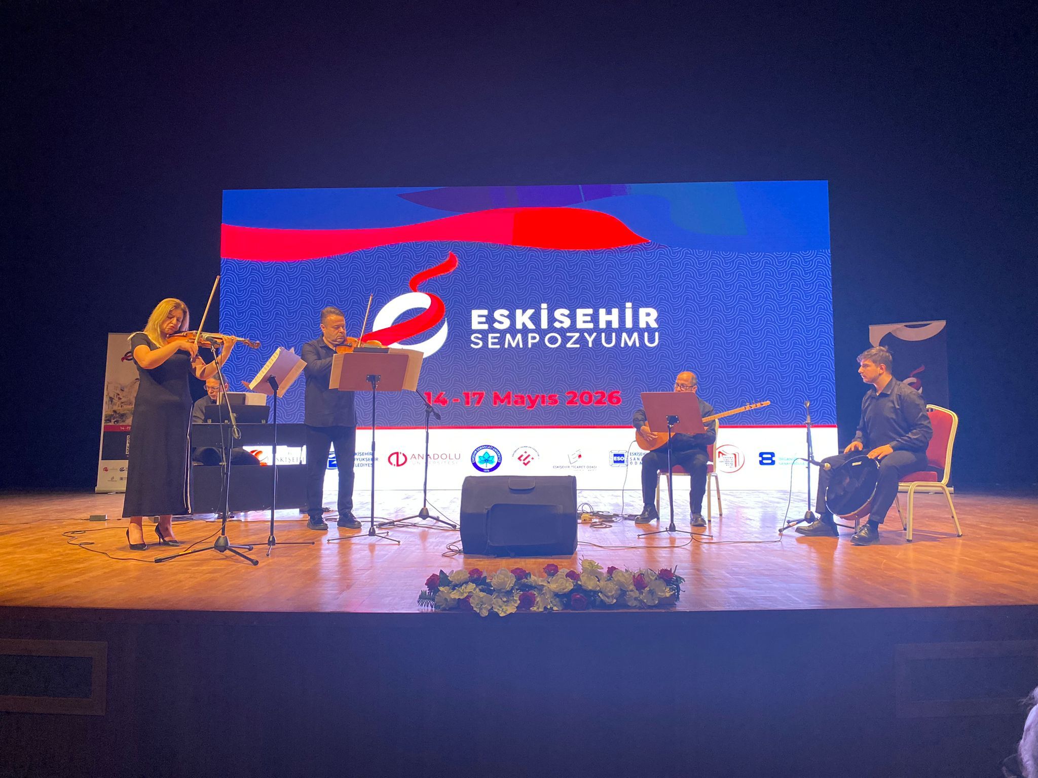 Eskişehir Sempozyumu Geniş Katılımla Başladı (2)
