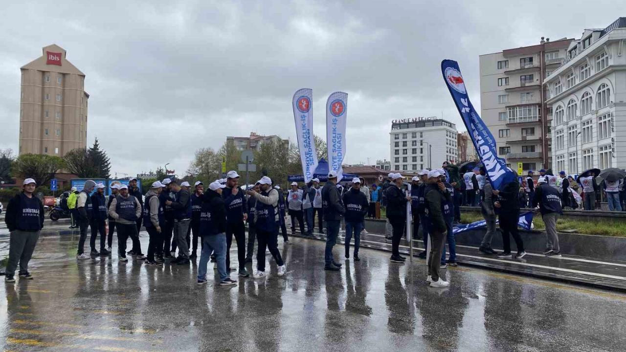 Eskişehir’de 1 Mayıs Yürüyüşünde Sıkı Güvenlik (1)