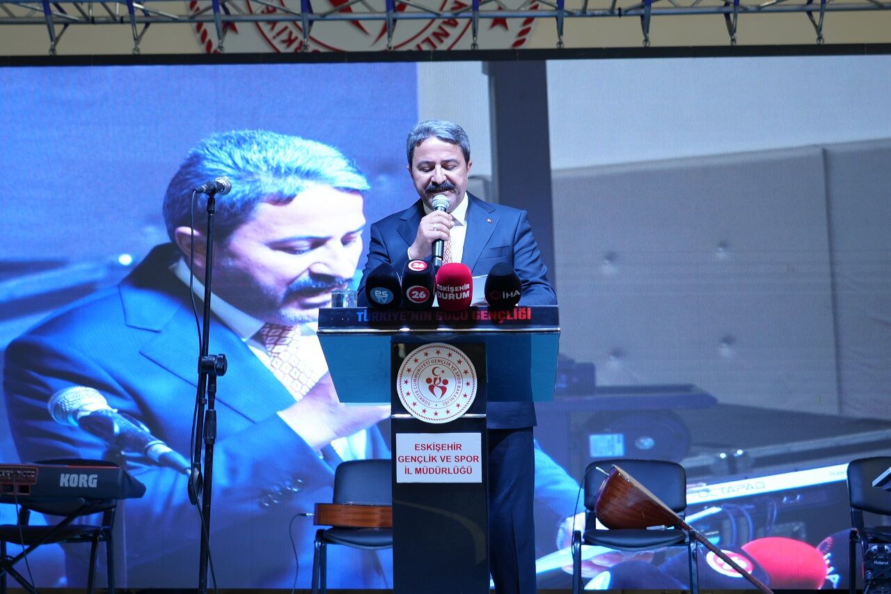 Eskişehir’de 19 Mayıs Coşkusu Salona Sığmadı (5)