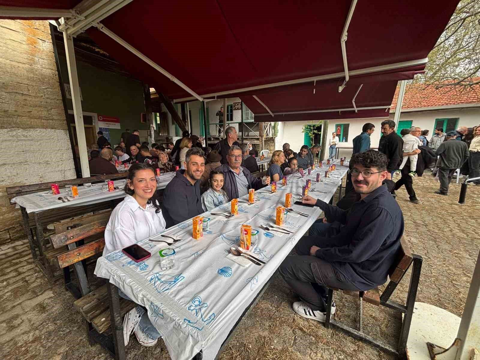 Eskişehir’de 500 Yıllık Bayram Geleneği Yaşatılıyor (1)