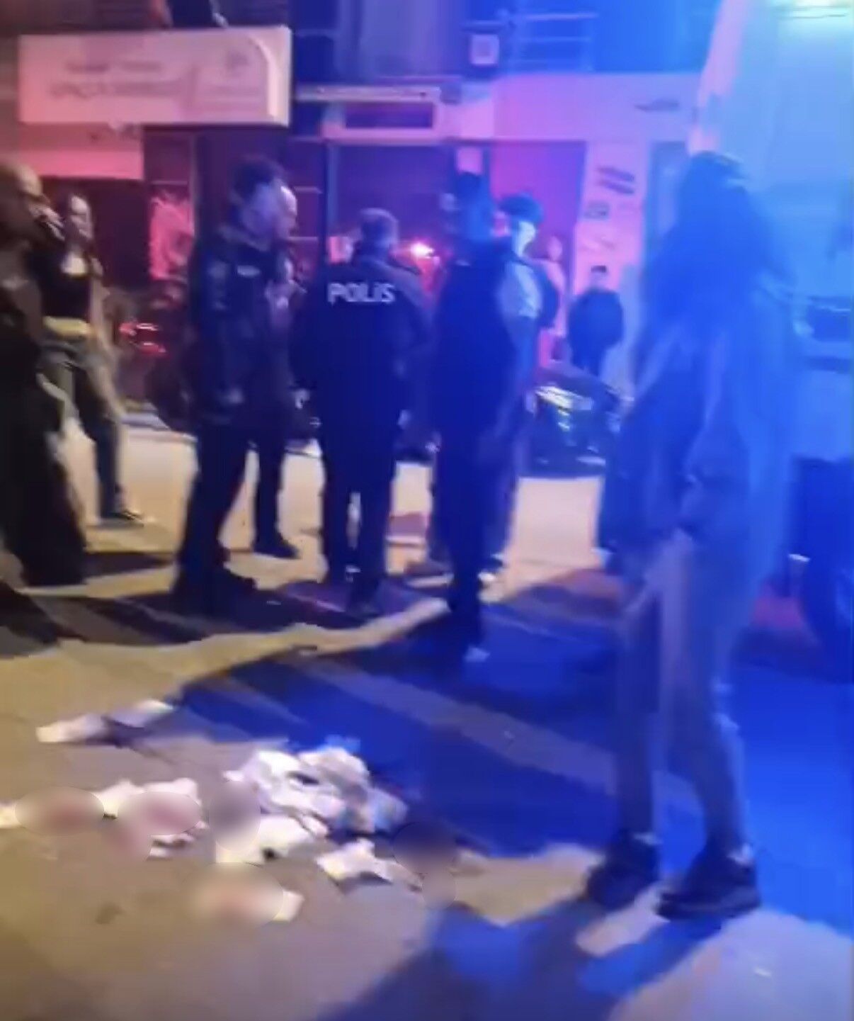 Eskişehir’de Bıçaklı Kavga Genç Adam Ağır Yaralandı (2)