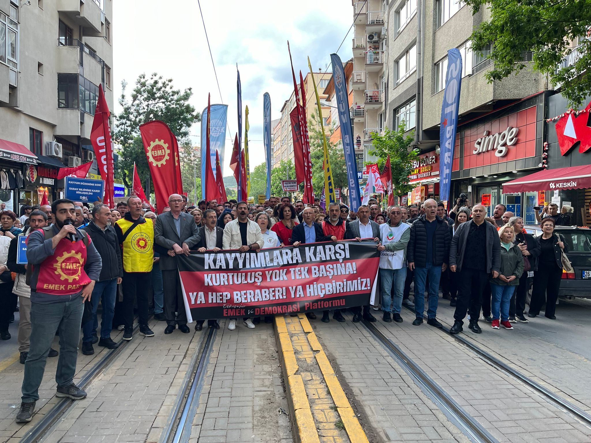 Eskişehir’de Mutlak Butlan Kararına Tepki Yürüyüşü (4)