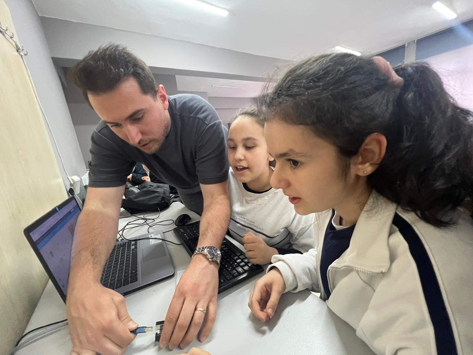 Eskişehir'de Öğrenciler Robotik Ve 3D Tasarımla Buluştu (6)