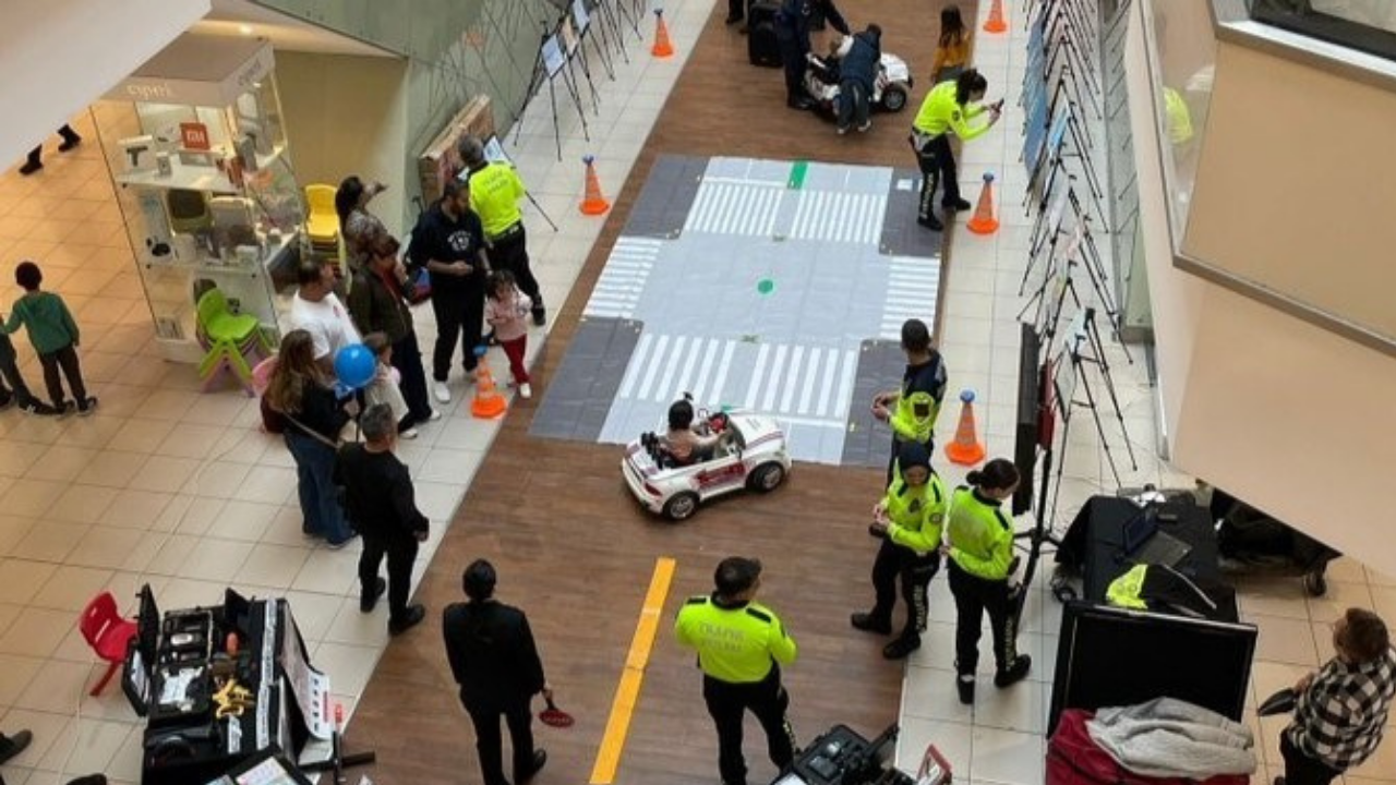 Eskişehir’de Trafik Haftası Etkinliği Düzenlendi