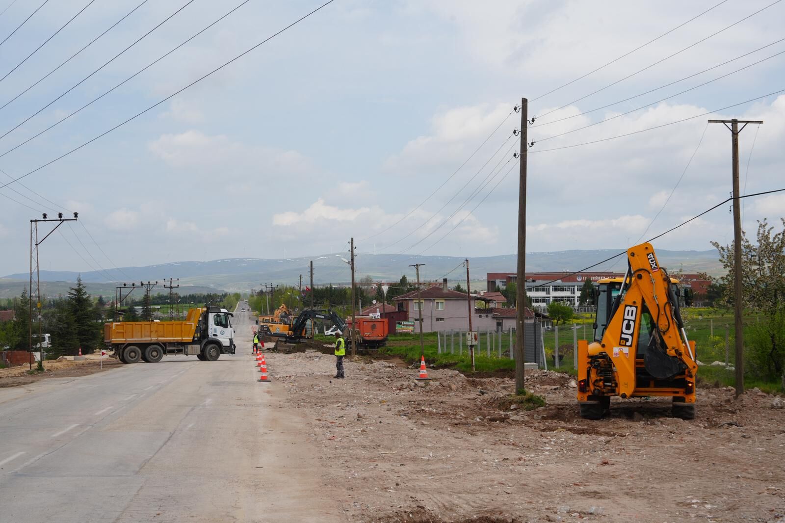 Eskişehir'in O Bulvarında Genişletme Çalışmaları Sürüyor (7)