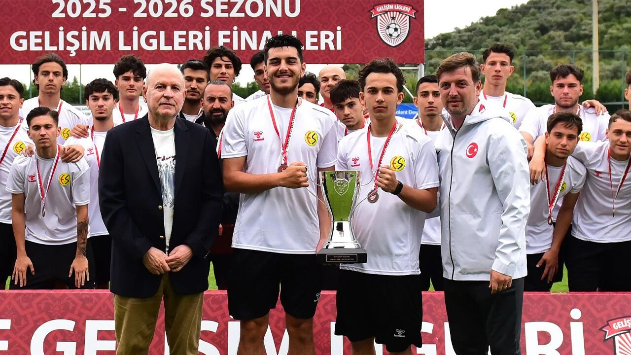 Eskisehirspor Gonullerin Sampiyonu Oldu