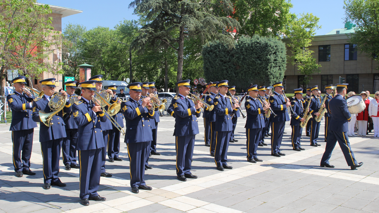 Gençlik Bayramı Eskişehir'de Törenle Kutlandı (2)