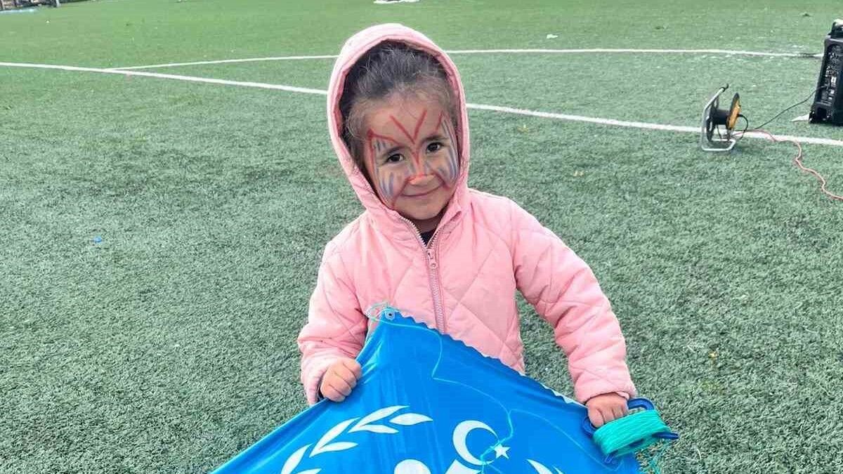 Hıdırellez’de Uçurtmalar Gökyüzünü Süsledi (1)