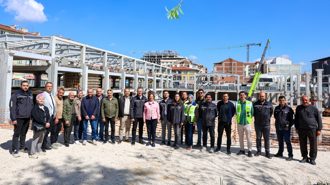 Kurtuluş Pazarı’nın Yarısı Tamamlandı (5)