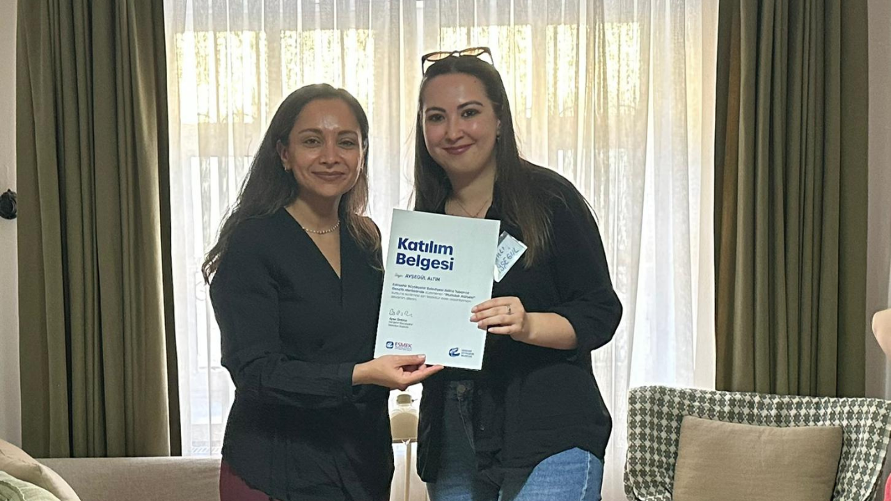 Mutluluk Atölyesi Gençlerle Buluştu (1)