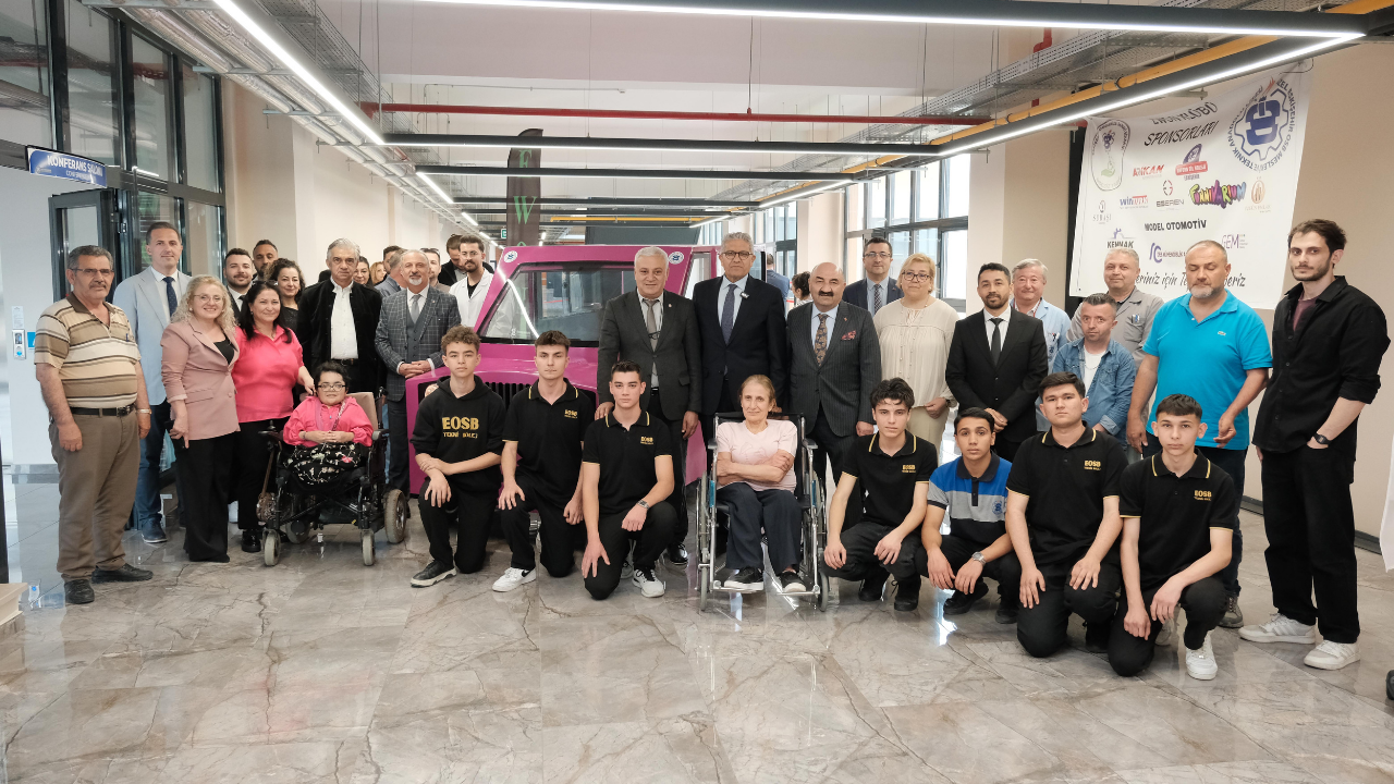 Öğrencilerden Engelsiz Ulaşım Hamlesi (1)