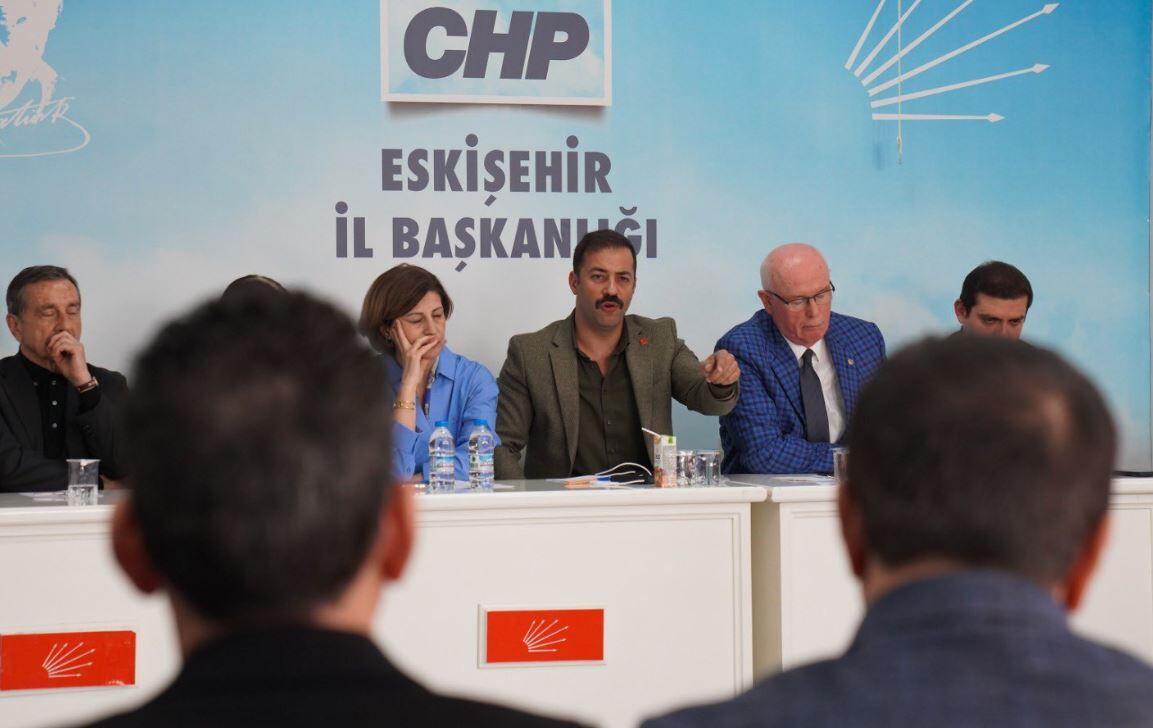 Talat Yalaz’dan Chp Genel Merkez Müdahalesine Tepki (4)