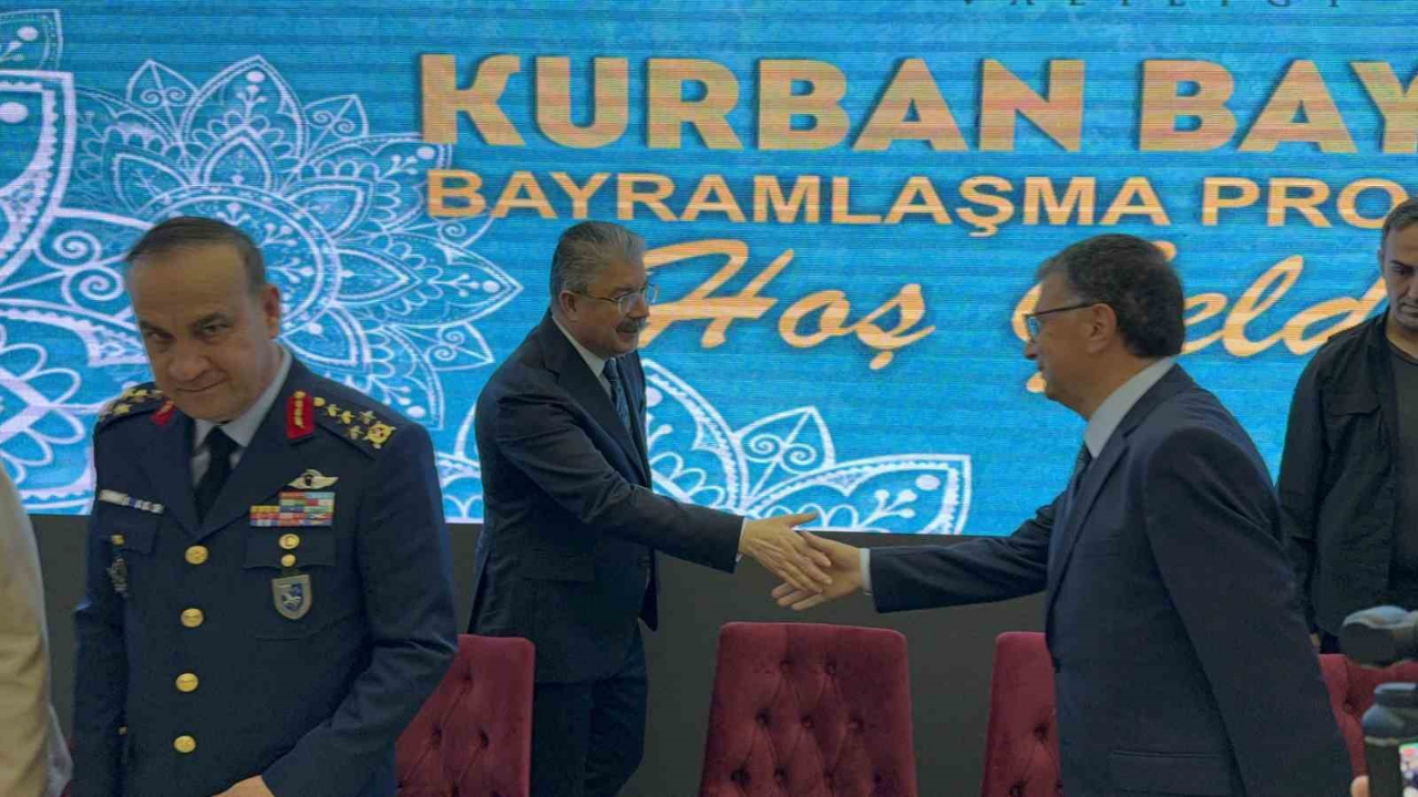 Vali Yılmaz Bayram Öncesi Sürücülere Seslendi (2)