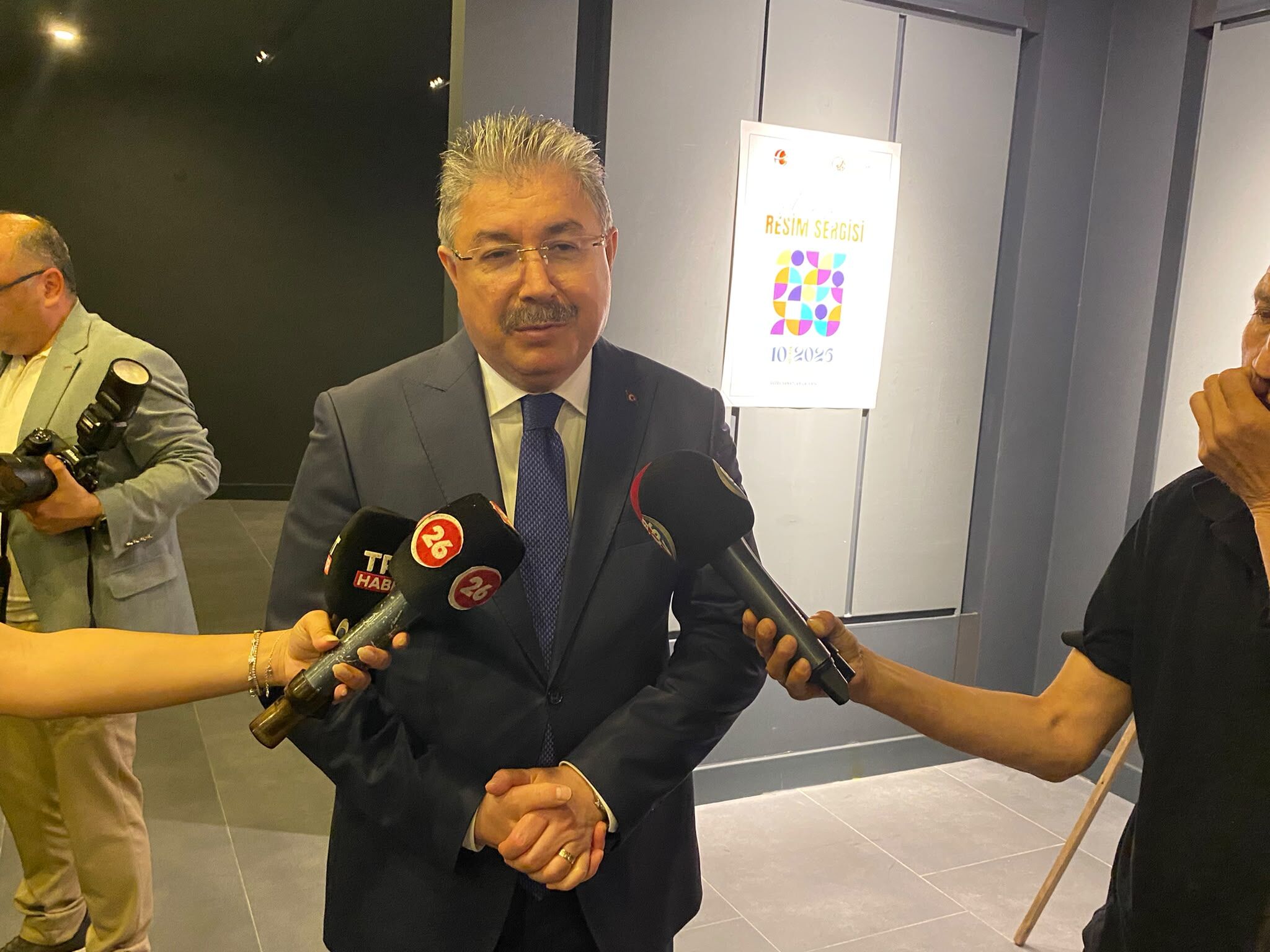 Ahde Vefa Sergisi Sanatseverlerle Buluştu (6)