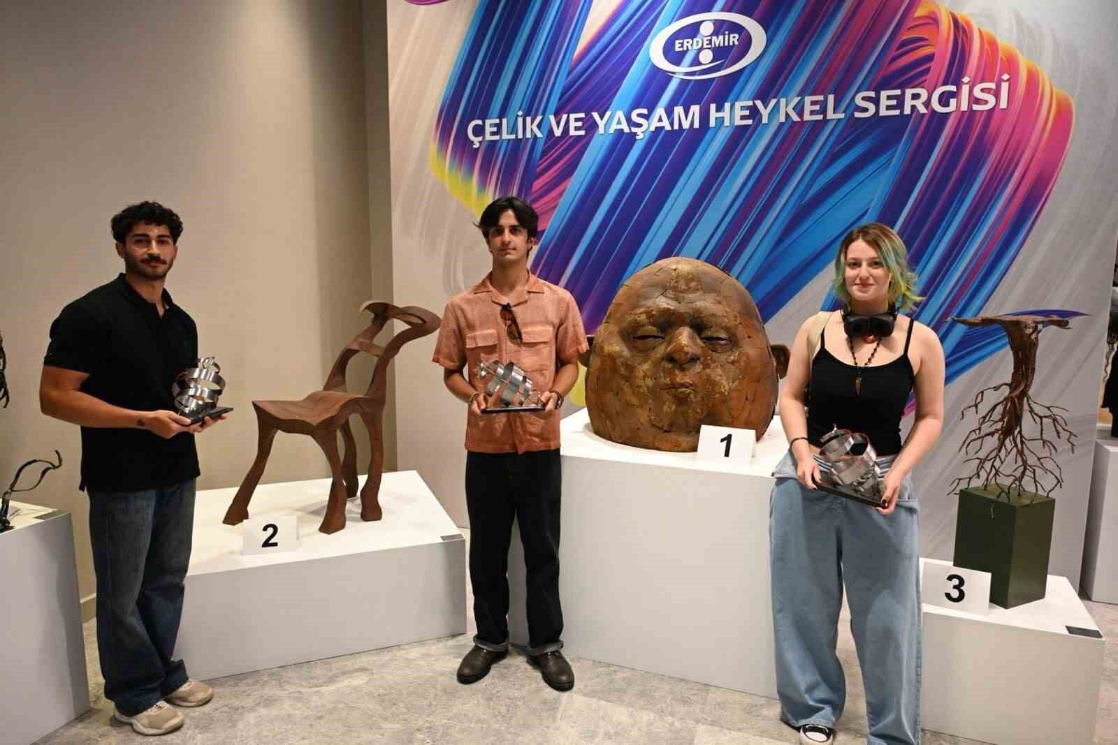 Anadolu Üniversitesi Heykel Yarışmasına Damga Vurdu (2)