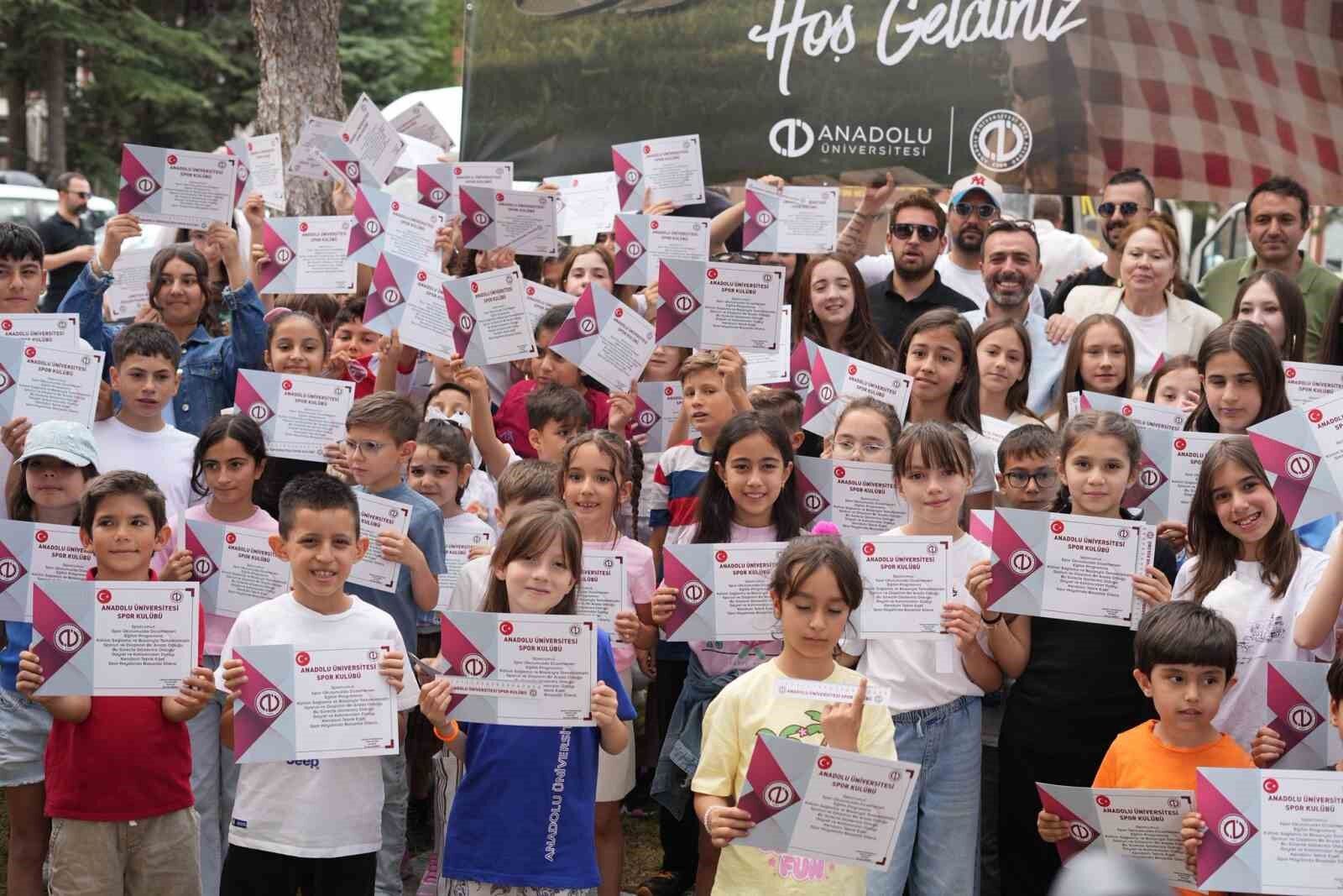 Anadolu Üniversitesi Spor Kulübü’nden Aile Pikniği (1)