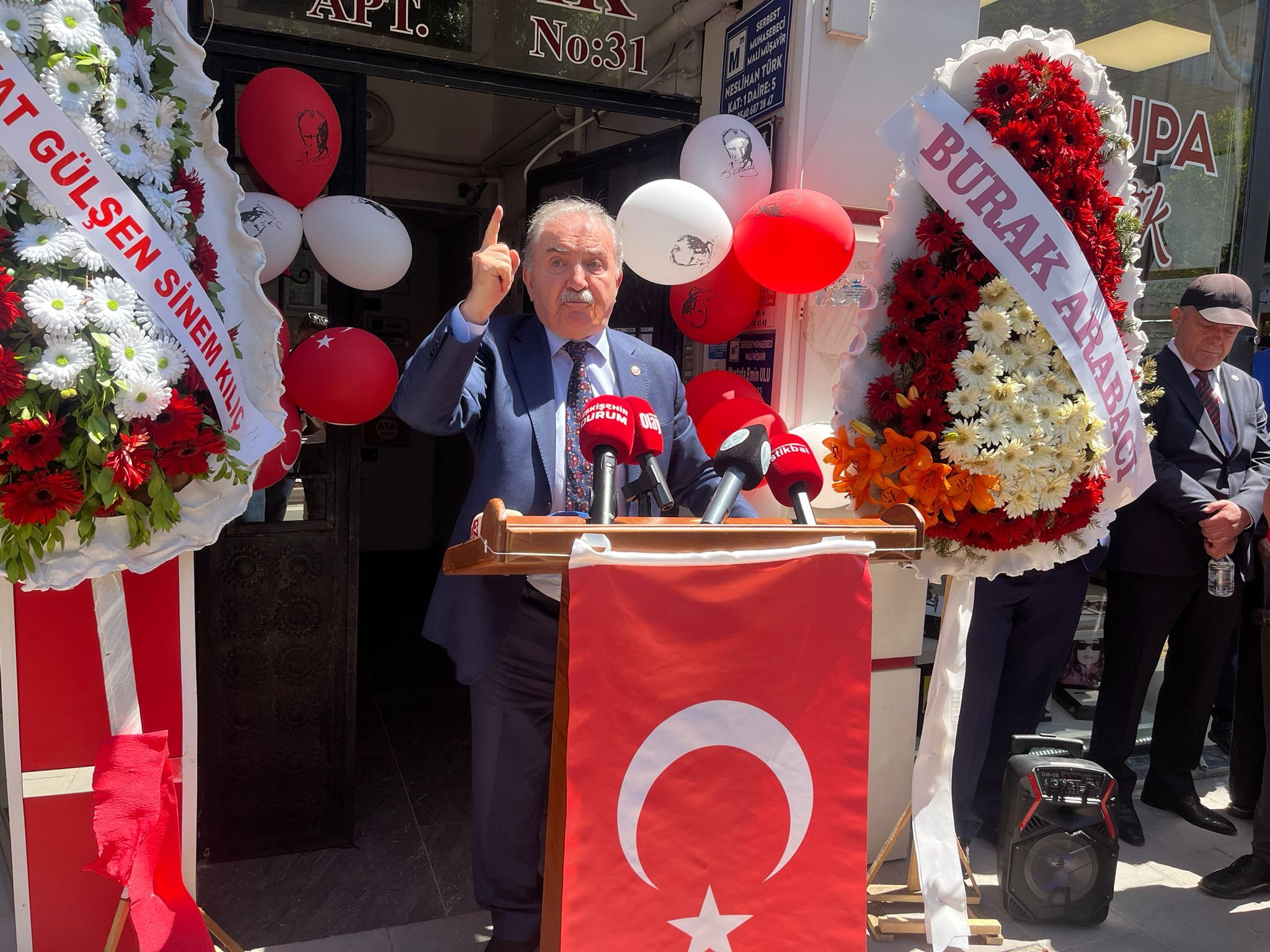Ata Parti Eskişehir İl Binası Namık Kemal Zeybek’le Açıldı (6)