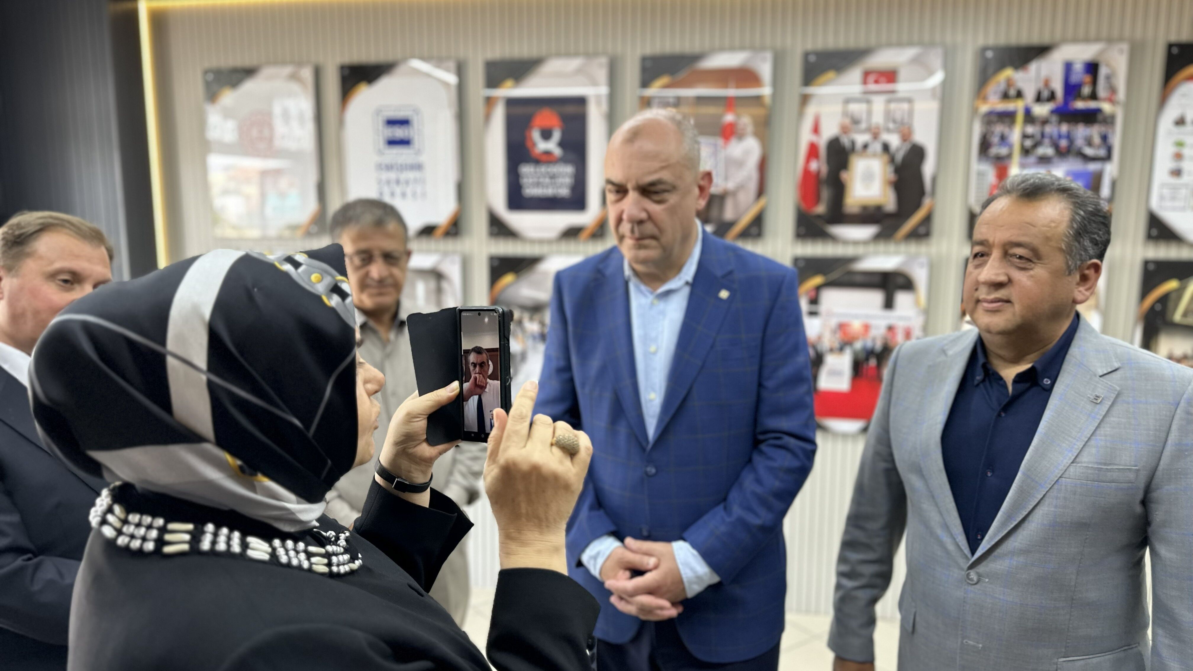 Ayşen Gürcan Ve Heyeti Omem’de Bakan Tekin Ile Görüştü (1)-1