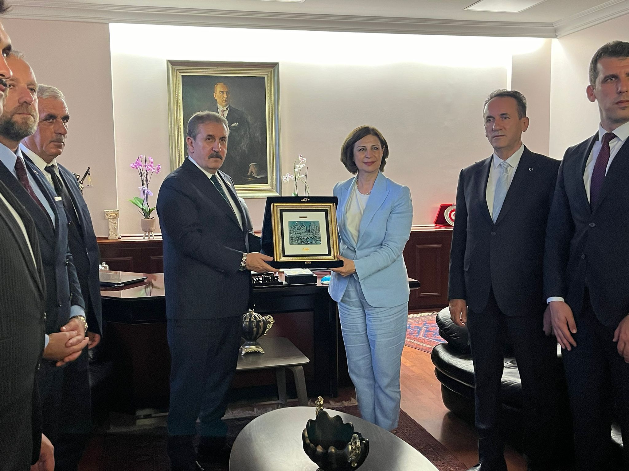 Bbp Lideri Destici Eskişehir Büyükşehir Belediyesini Ziyaret Etti (1)
