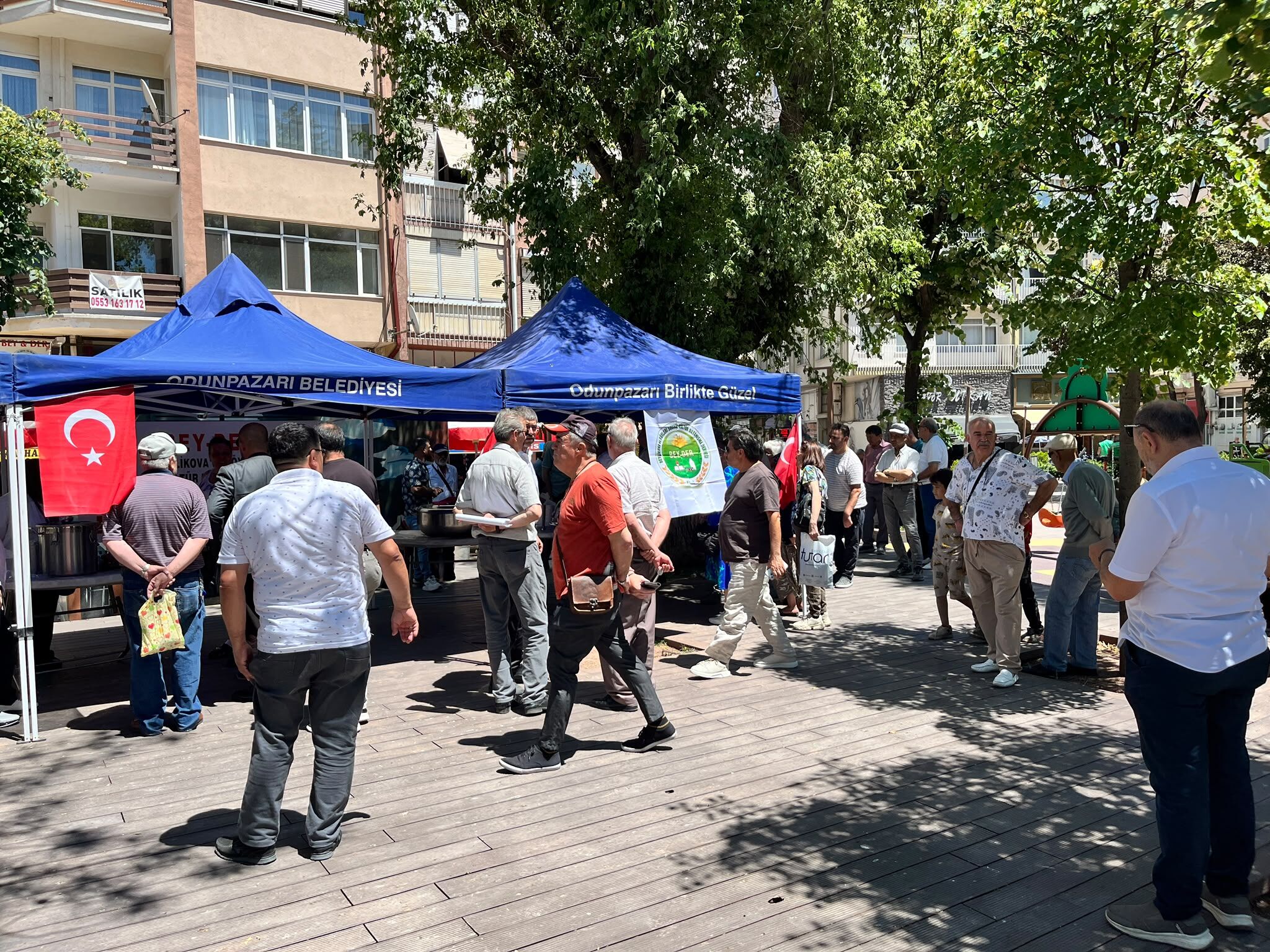 Bey Der'den Muharrem Ayında Aşure İkramı Gerçekleştirildi (2)