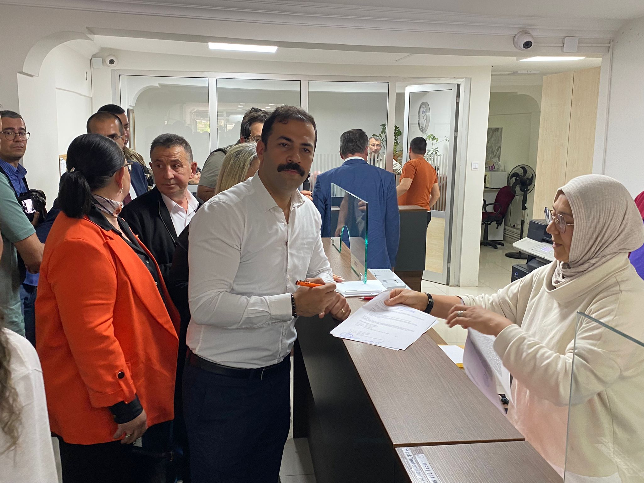 Chp Delegeleri Noter Huzurunda İmza Verdi (10)