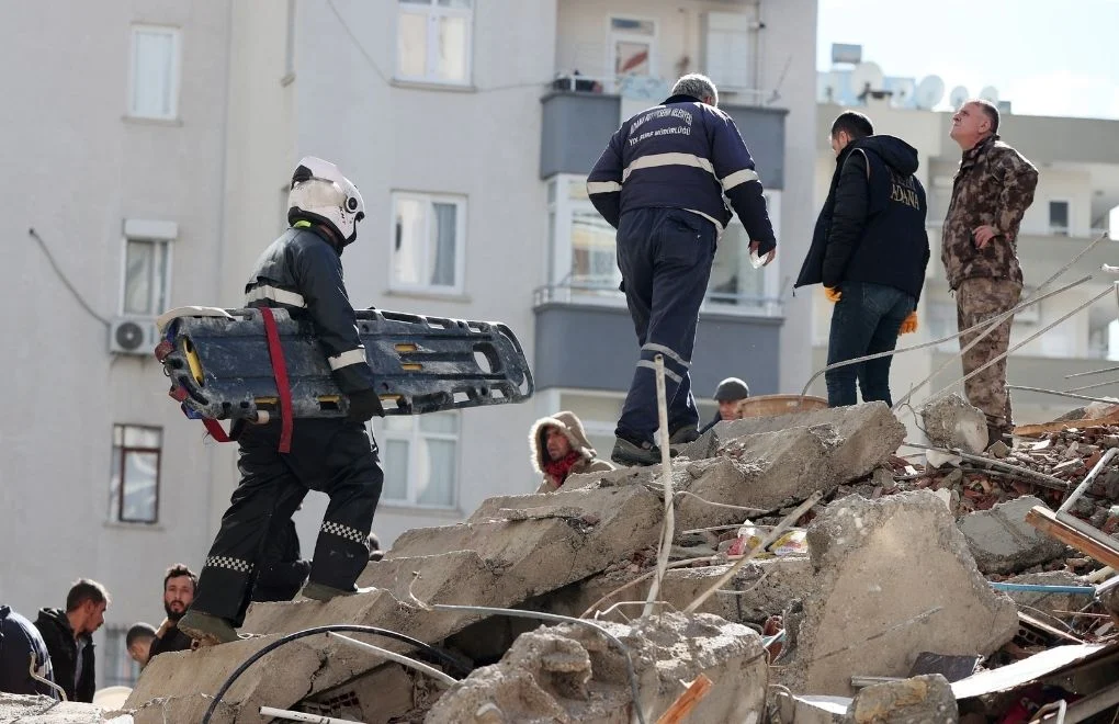 Dünya Deprem 3