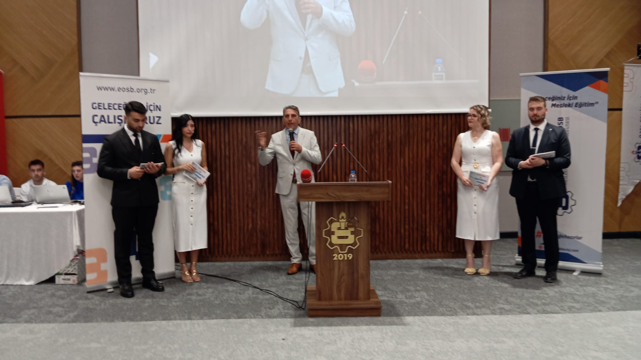 Eosb Teknik Kolej'de Mezuniyet Coşkusu Yaşandı (2)