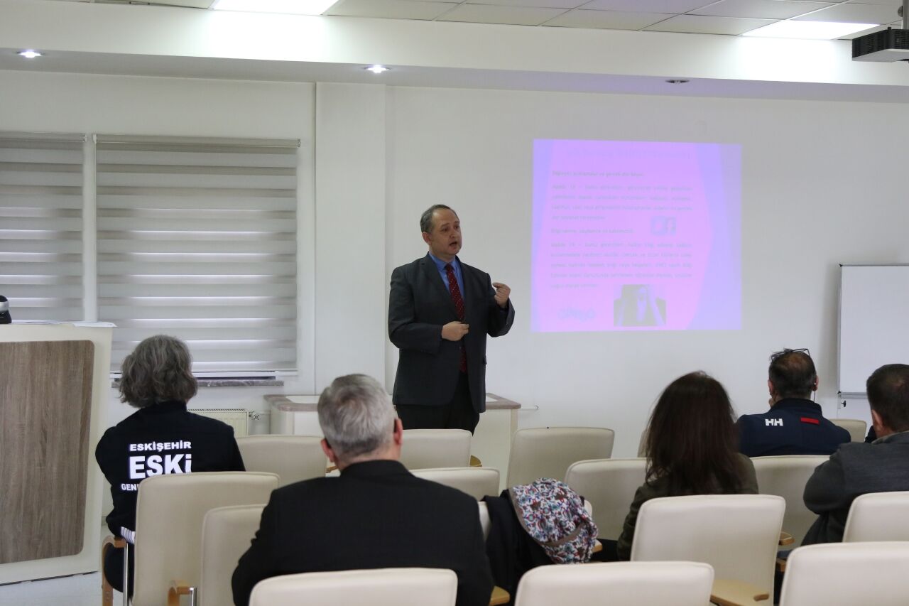 Eski̇’de Etik Kültürü Güçlendiren Eğitimler Sürüyor (3)