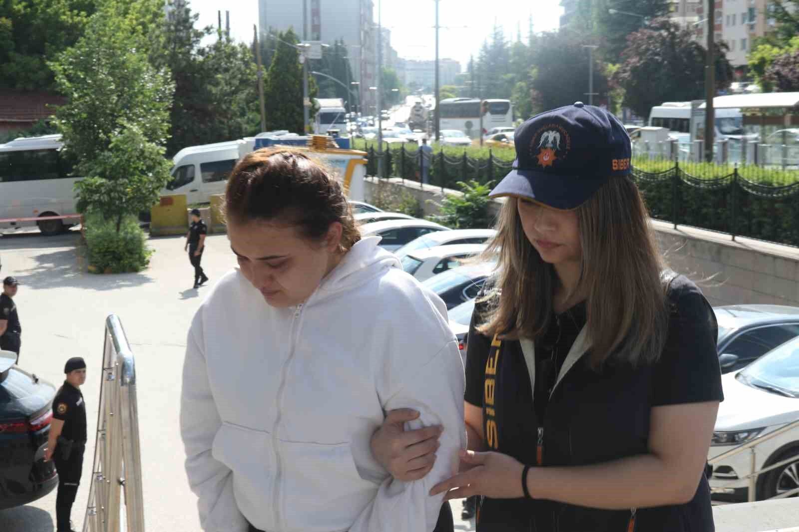 Eskişehir Merkezli Bahis Operasyonunda 14 Şüpheli Adliyede (1)