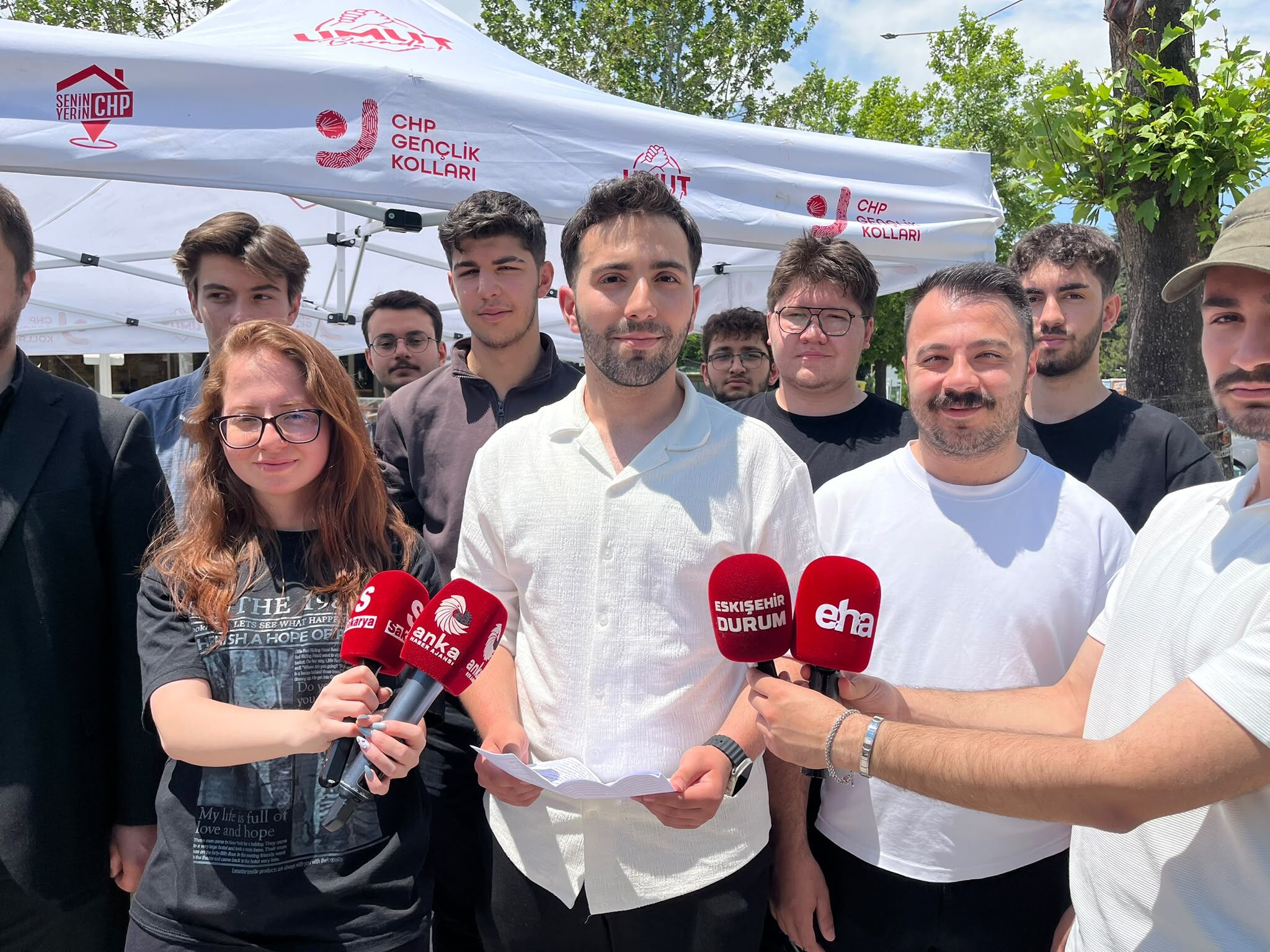 Eskişehir Öğrenci Birliği’nden Demokrasi İçin İmza Kampanyası (1)