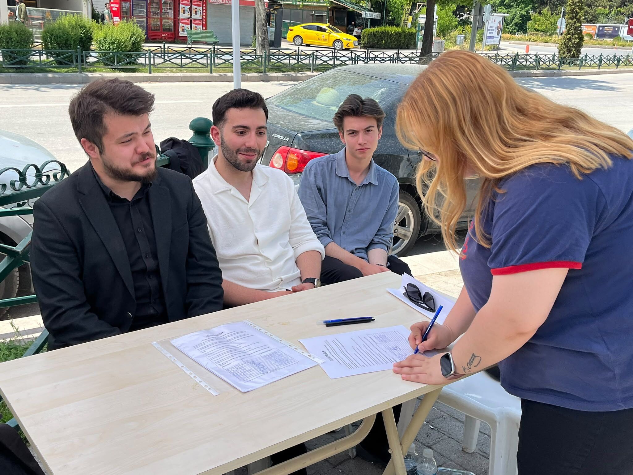 Eskişehir Öğrenci Birliği’nden Demokrasi İçin İmza Kampanyası (5)