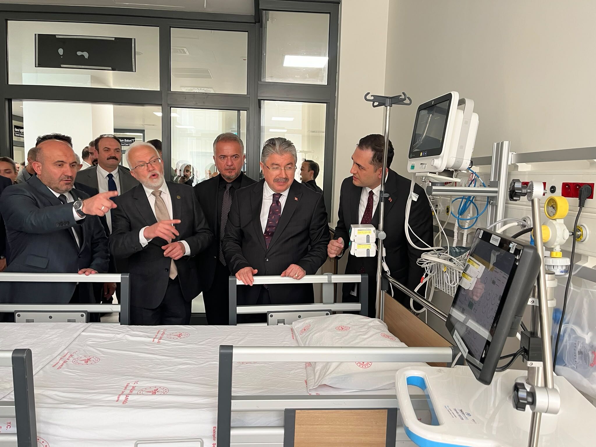 Eskişehir Şehir Hastanesi’nde 20 Yataklı Yoğun Bakım Açıldı (6)