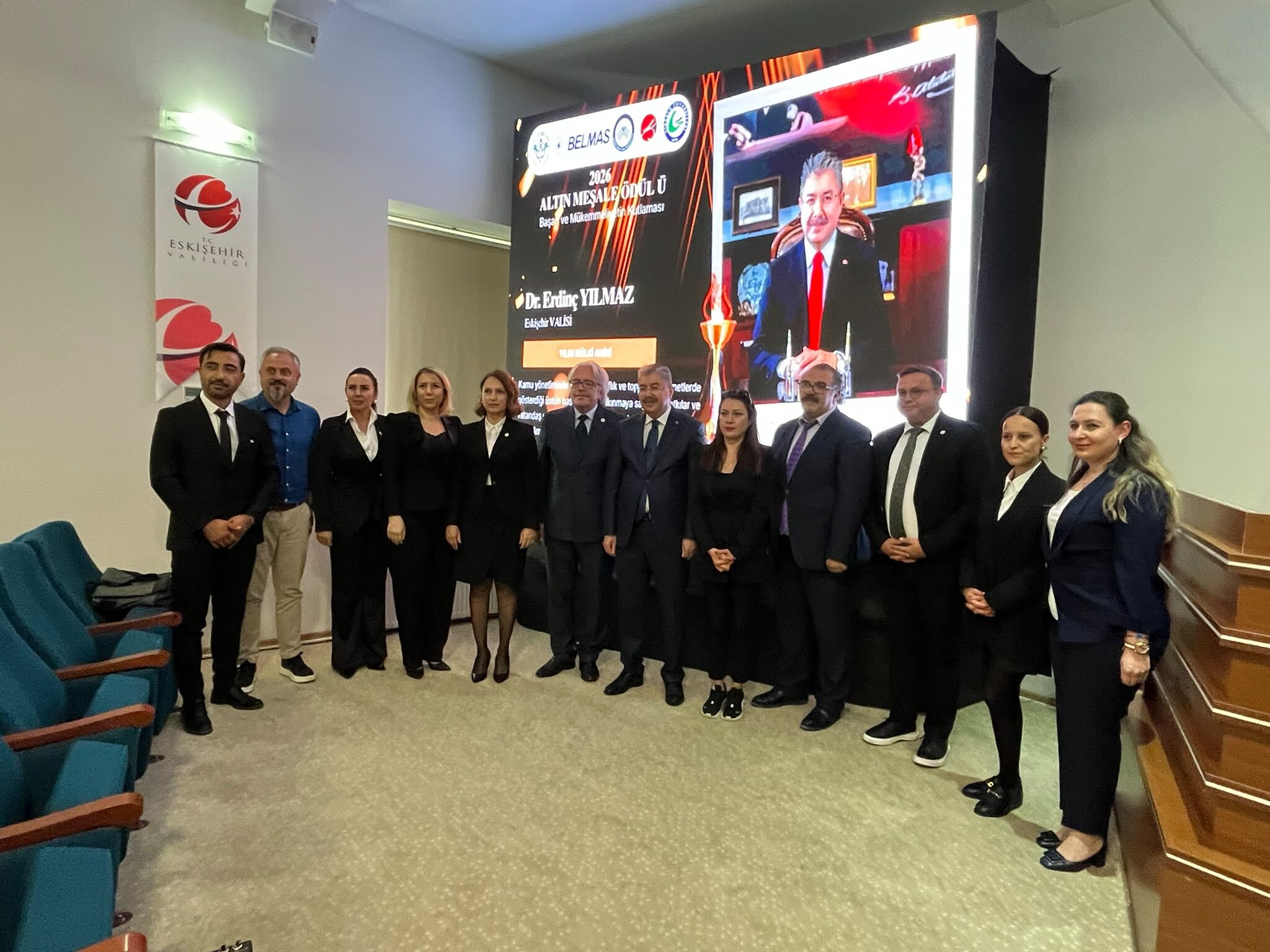 Eskişehir Valisi Yılmaz’a Yılın Mülki İdare Amiri Ödülü Verildi (7)