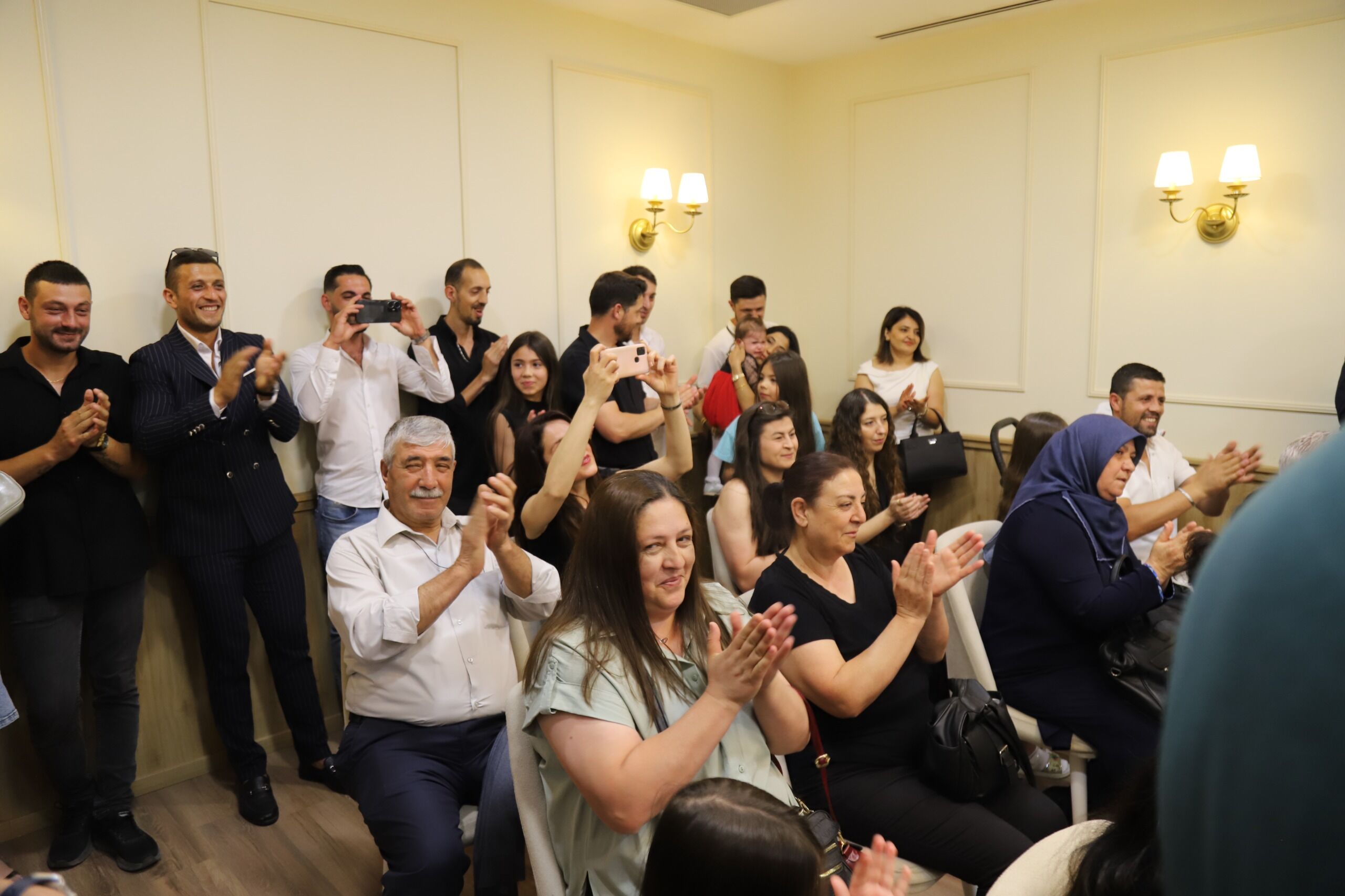 Eskişehir'de Anlamlı Günde 23 Çift Evet Dedi (3)