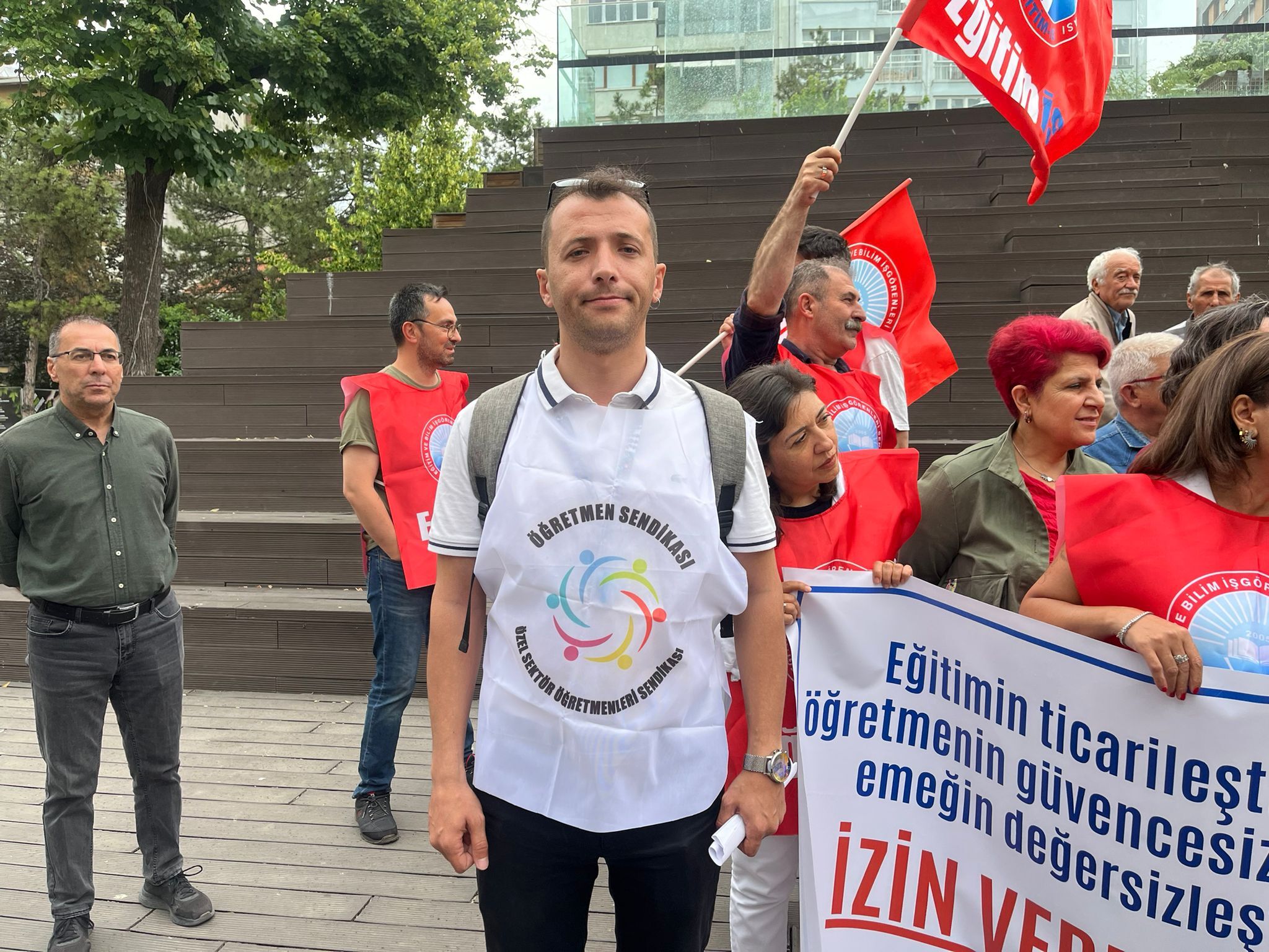 Eskişehir’de Eğitimcilerden Ters Kelepçe Tepkisi Ve Dayanışma Çağrısı (6)