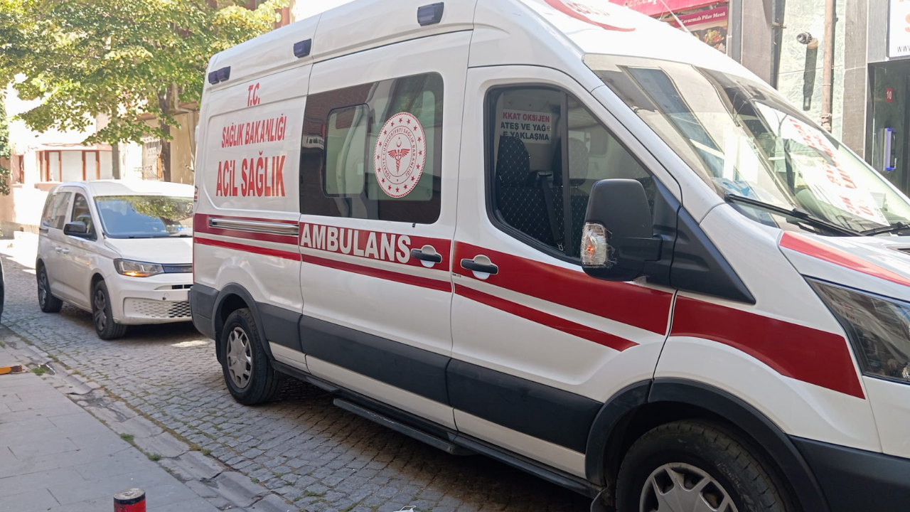 Eskişehir'de Evden Gelen Kötü Koku Acı Gerçeği Ortaya Çıkardı