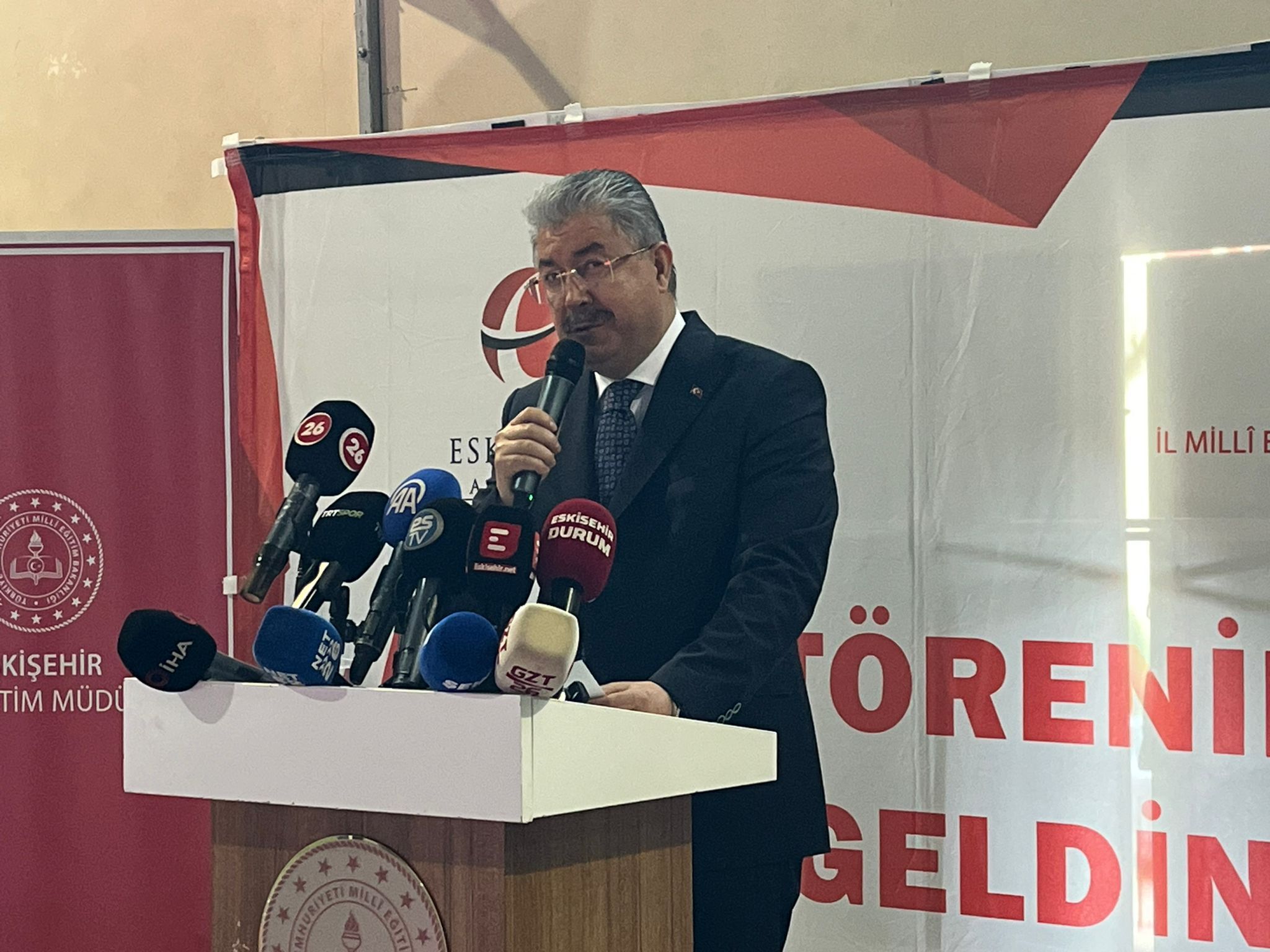 Eskişehir’de Fethi Heper’in Adını Taşıyan Okul Törenle Açıldı (13)