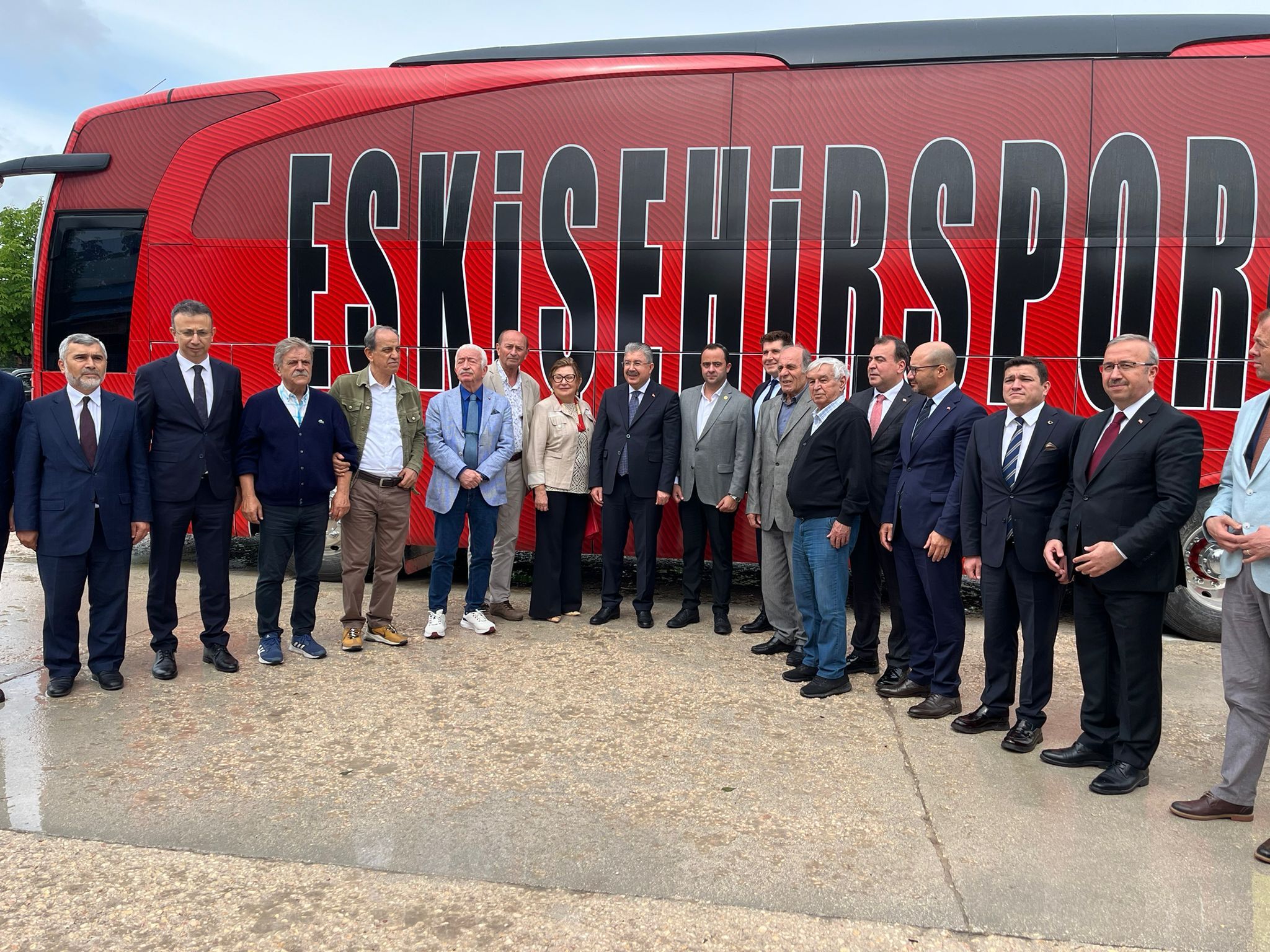 Eskişehir’de Fethi Heper’in Adını Taşıyan Okul Törenle Açıldı (8)