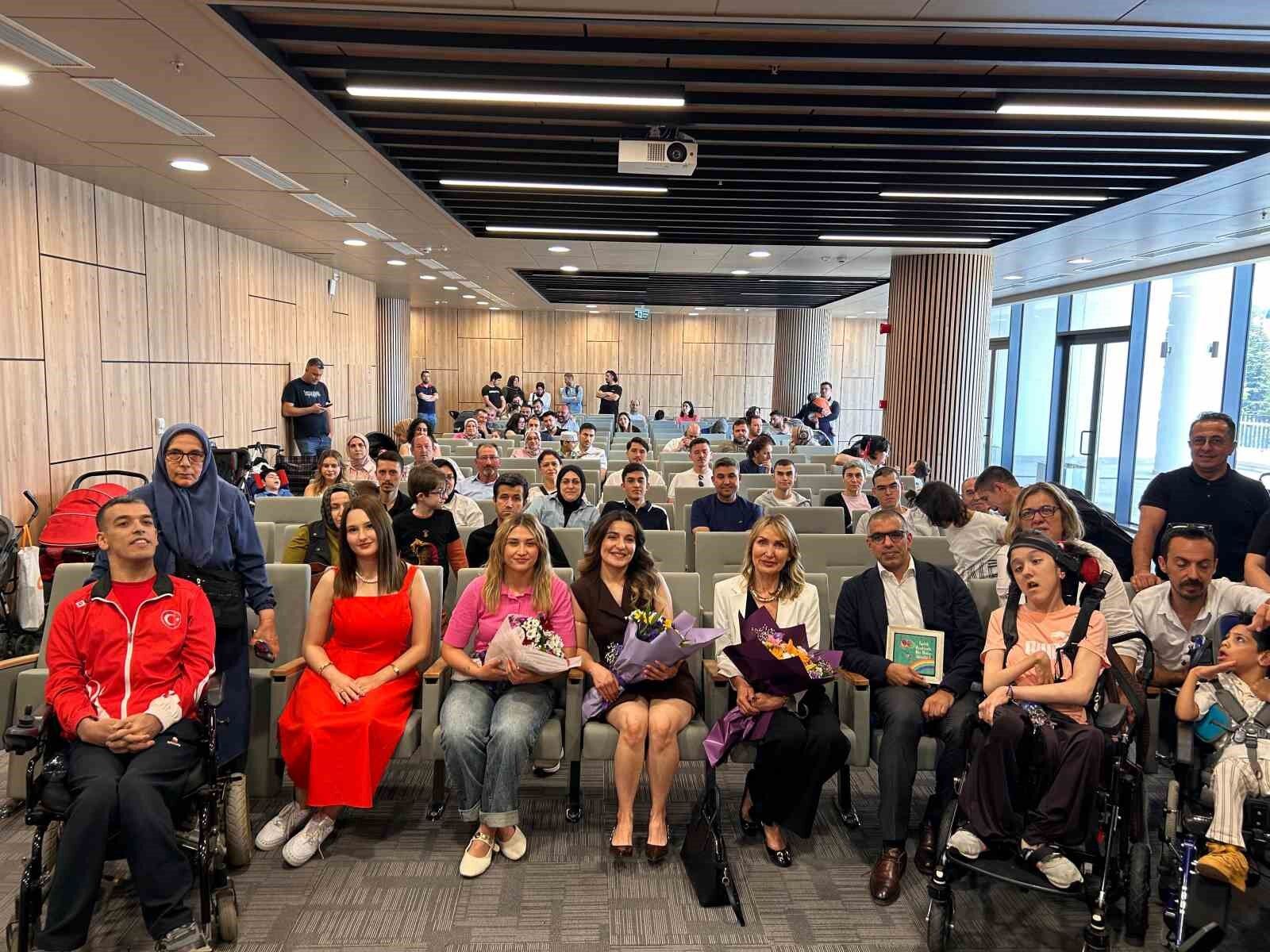 Eskişehir'de Serebral Palsili Çocuklar İçin Bilgilendirme Semineri (1)
