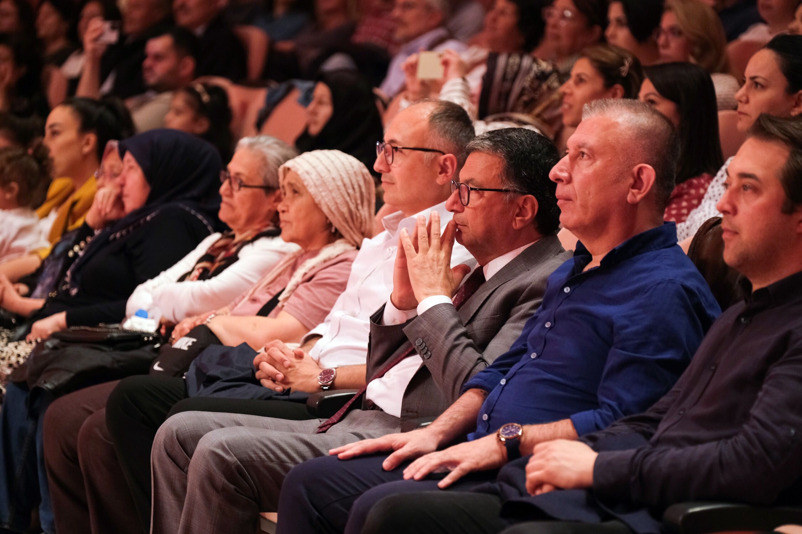 Esmek Türk Halk Müziği Korosu Ayakta Alkışlandı (4)