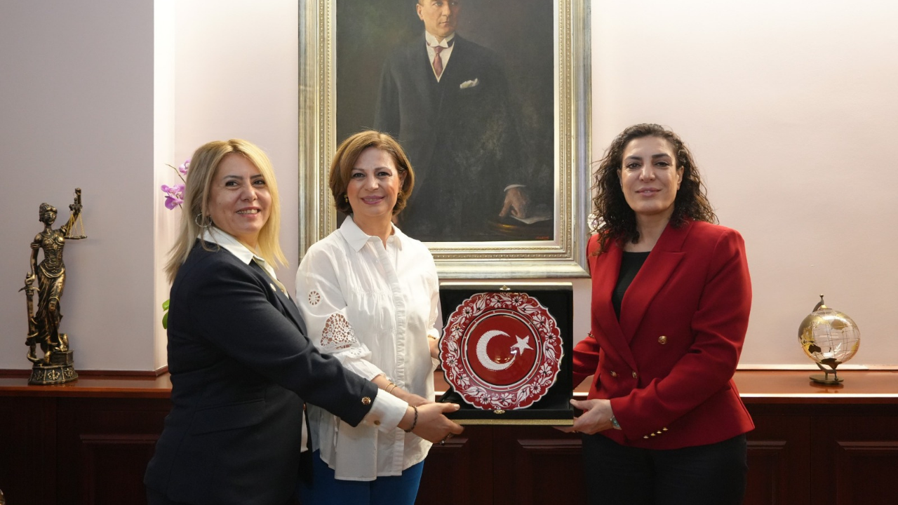 Esnaf Odaları Birliği’nden Başkan Ünlüce’ye Ziyaret (4)