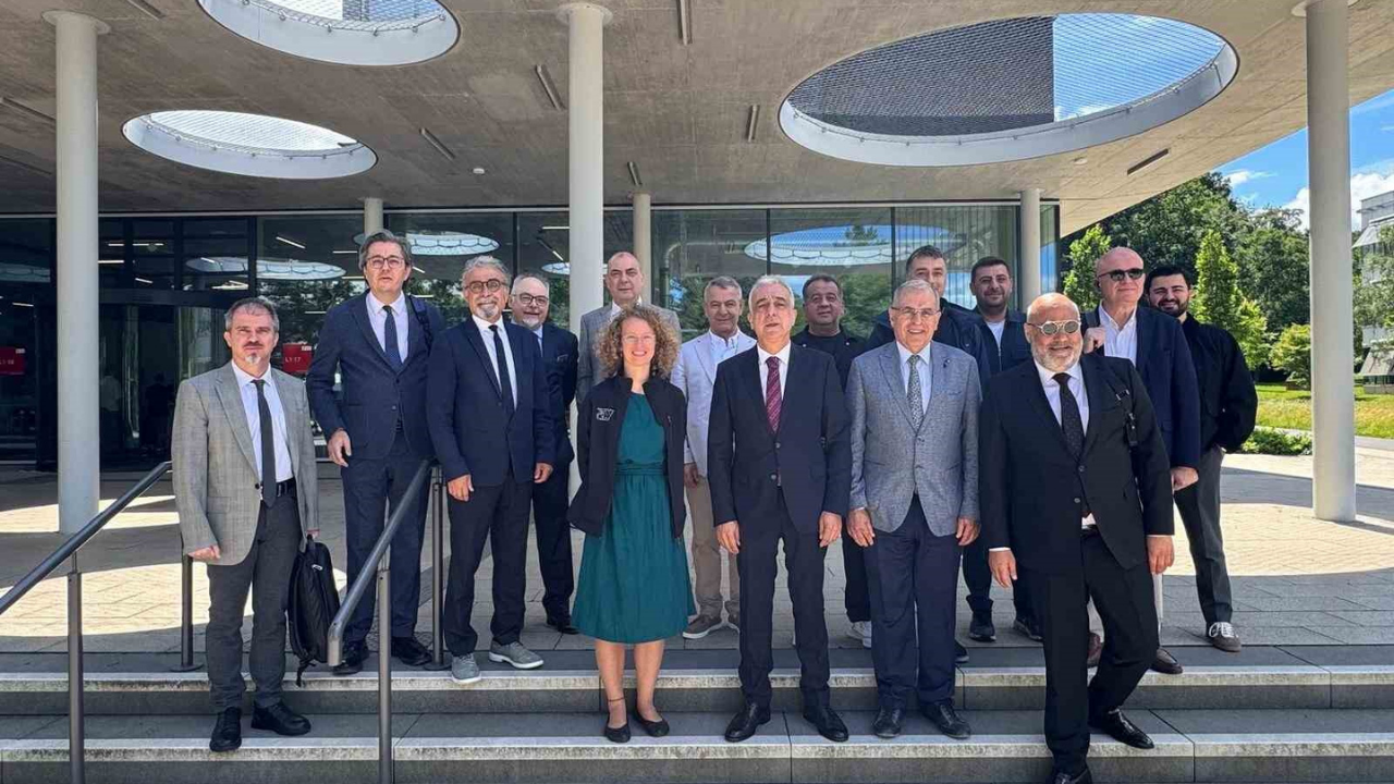 Eso Heyeti Almanya’ya Çalışma Ziyareti Gerçekleştirdi (1)