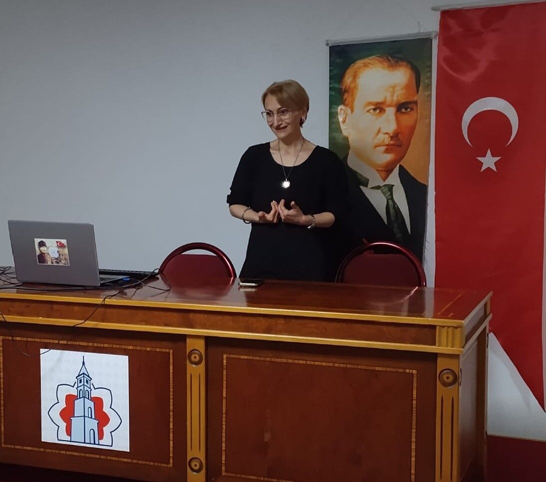 Esogü'nün Fotoğraf Sergisi Sanatseverlerle Buluştu (2)
