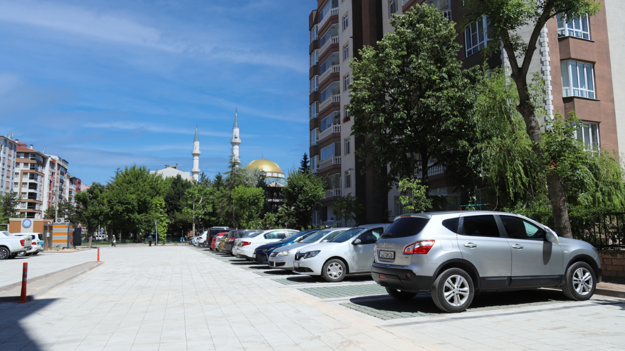 Gökmeydan Mahallesi’ne Ücretsiz Otopark Açıldı (2)
